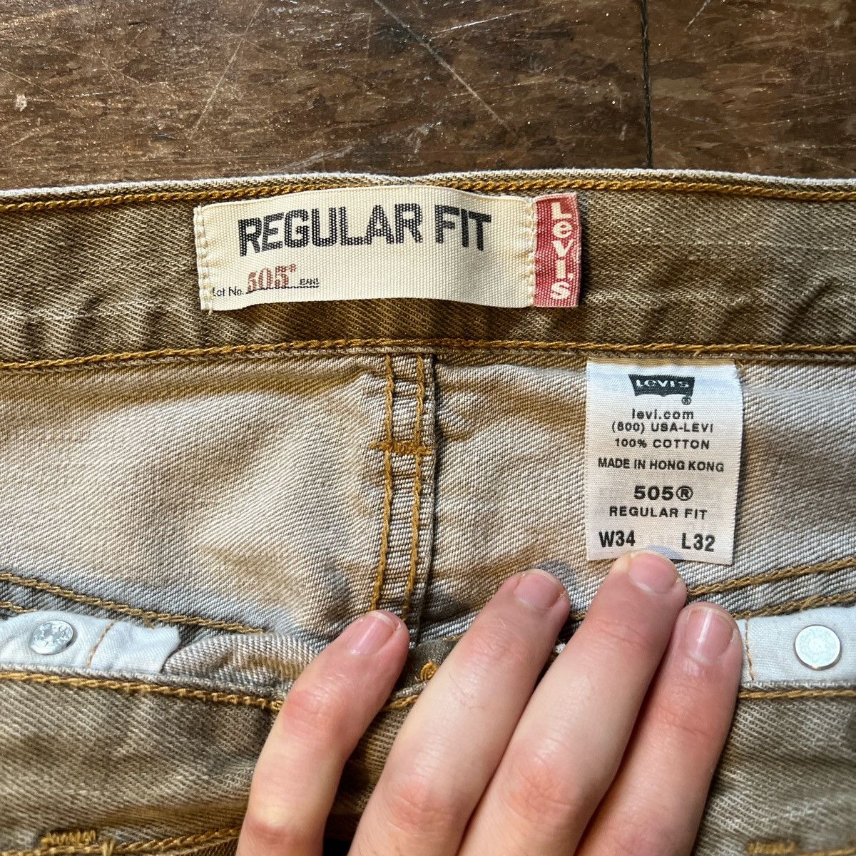 Levi's Vintage Tan Washes Levi’s 505 Size US 33 - 5 Thumbnail