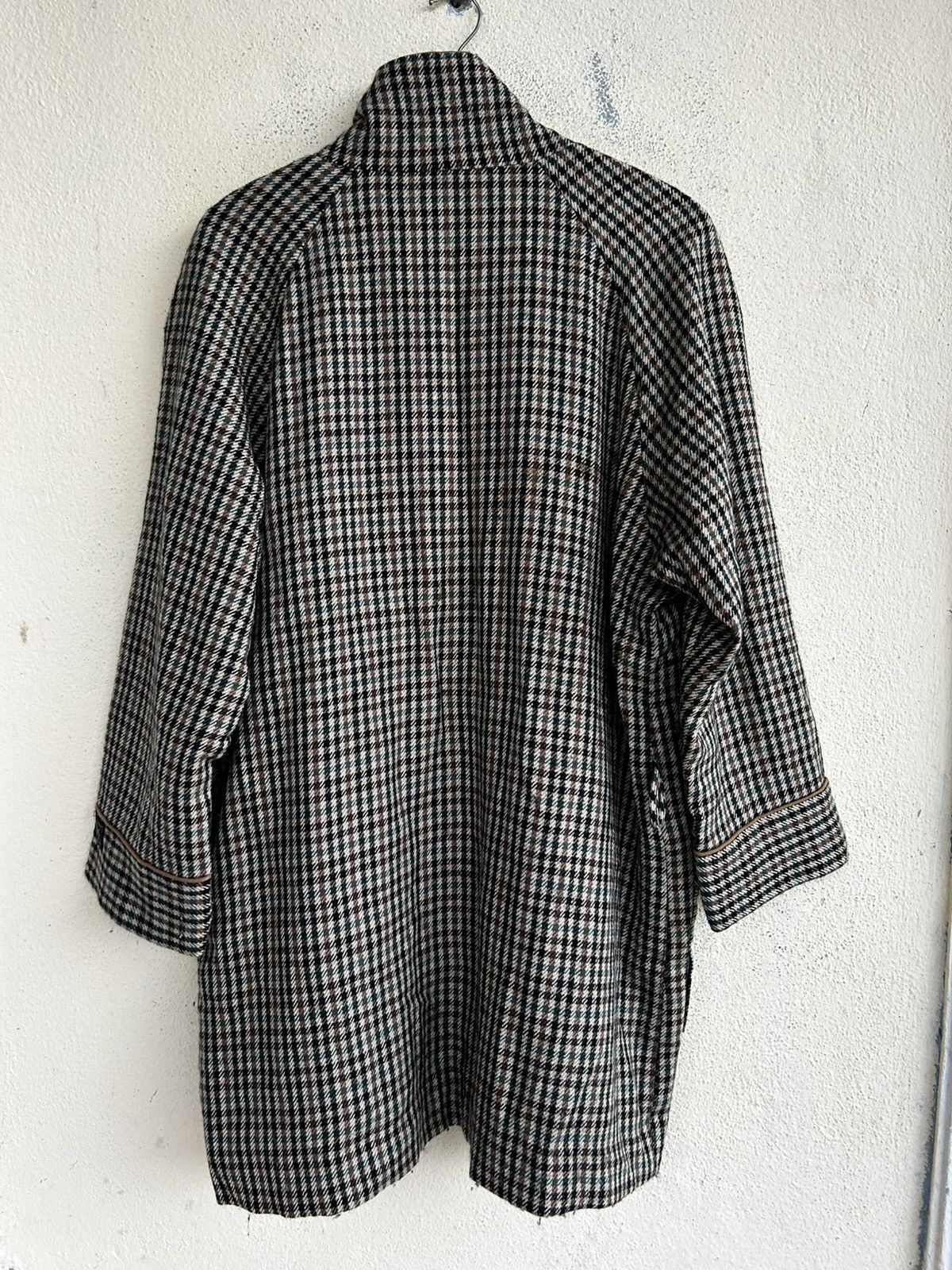 Burberry Vintage Burberry’s Houndstooth Wool Sleeping Coat Size US L / EU 52-54 / 3 - 2 Thumbnail