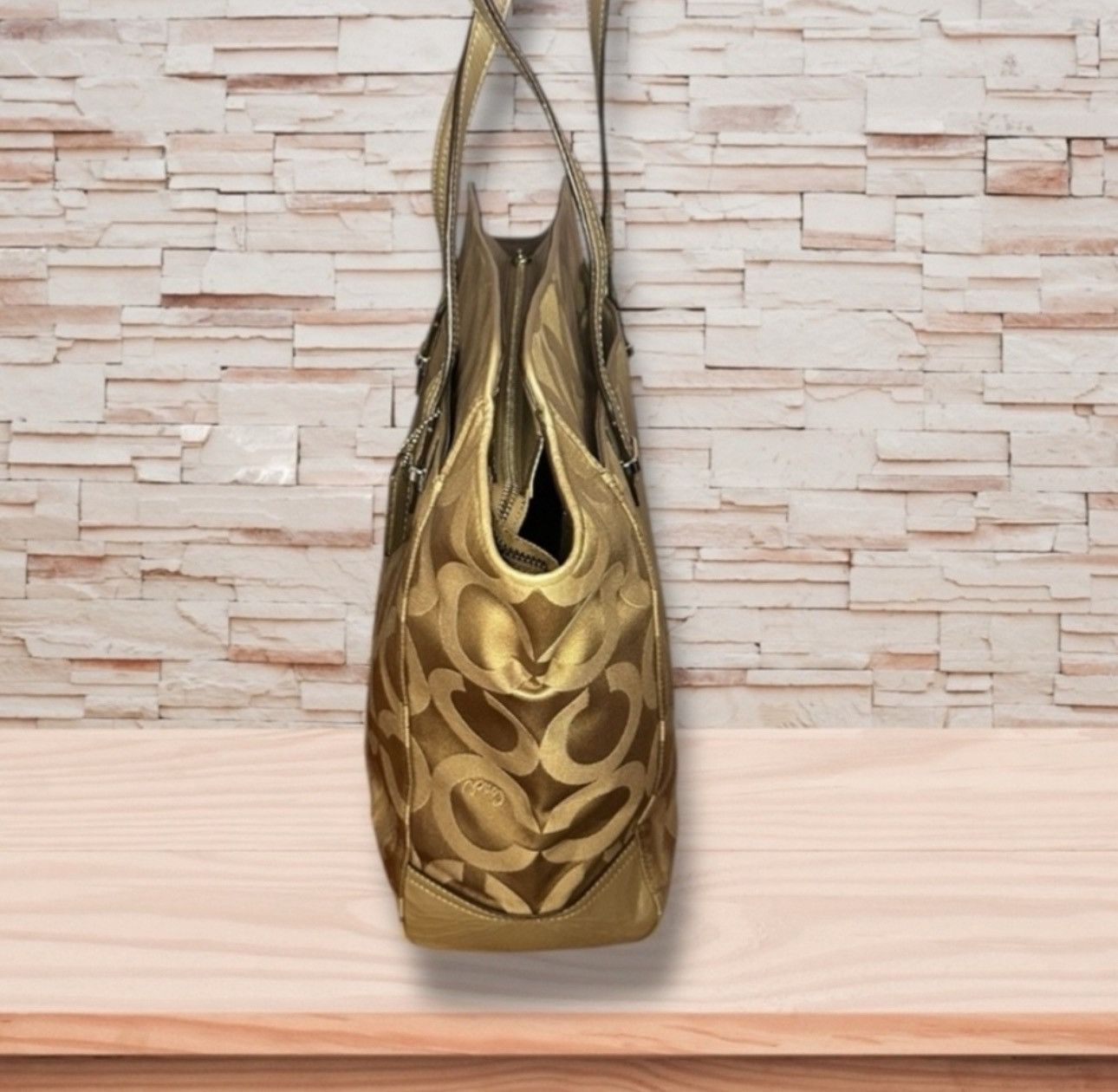 Coach Coach Taylor Op Art Signature Tote – Gold Monogram Size ONE SIZE - 5 Thumbnail