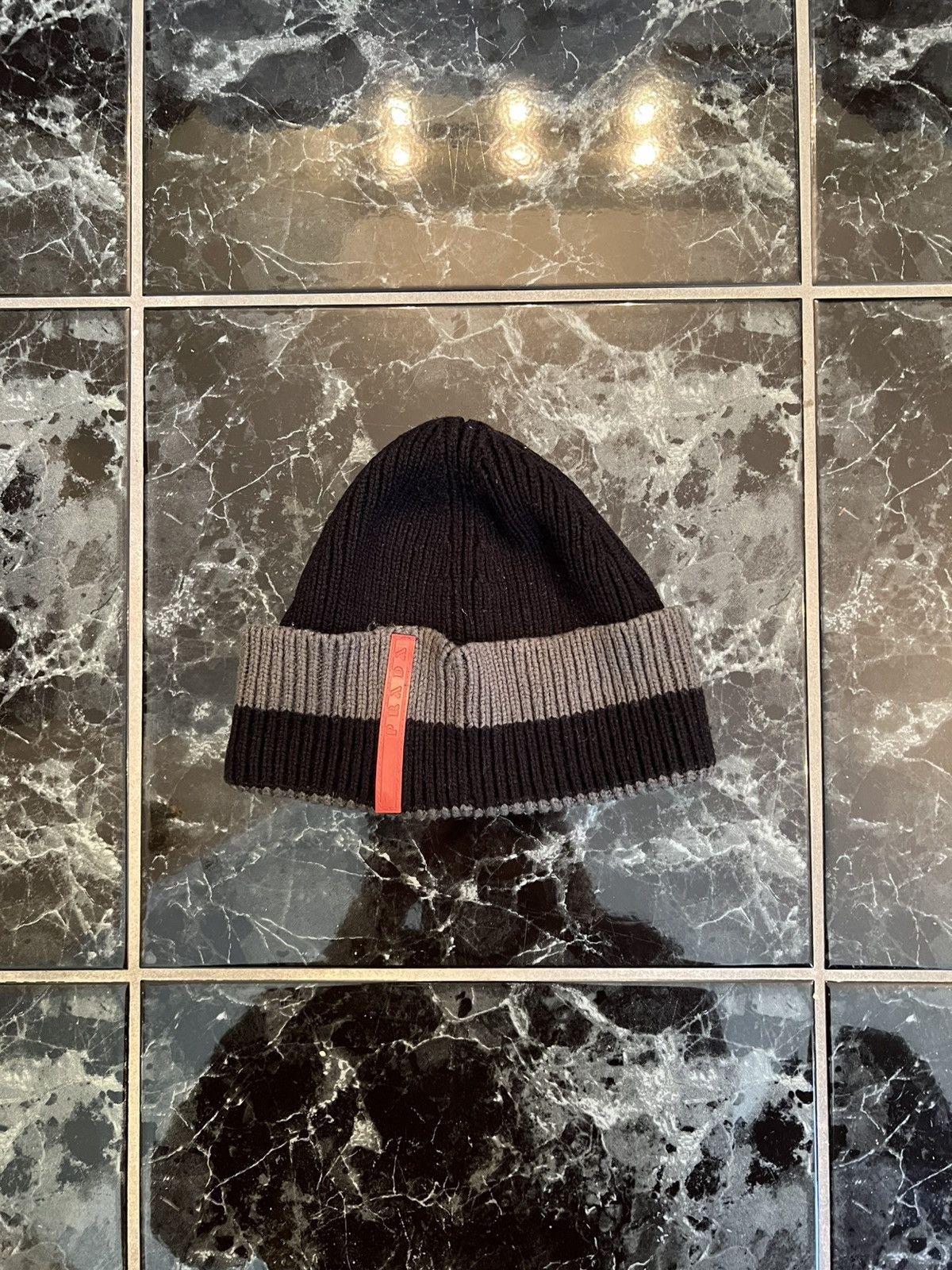 美品 00s PRADA SPORTS WOOL LOGO BEANIE Prada Prada Sport 00s Beanie Wool Hat Red Label Logo | Grailed