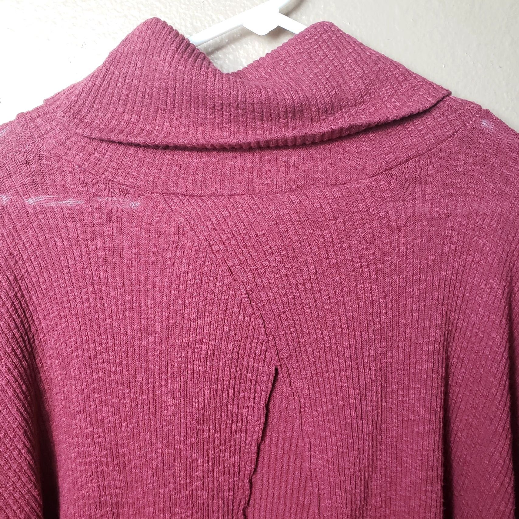 Free People VINTAGE Free People FP Beach World Traveler Dolman Sleeve Cowl Neck Split Back-Size S Shirt Womens Pullover Red Ribbed Knit Oversized Sweater Size S / US 4 / IT 40 - 7 Thumbnail