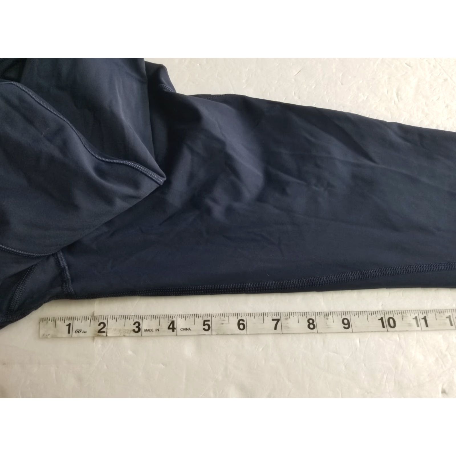 Lululemon Lululemon Women Size 6 Leggings Blue Yoga Gym Compression Tight Pants Athletic Cross Training Running & Jogging Pockets Inseam 19 Size 28" / US 6 / IT 42 - 4 Thumbnail