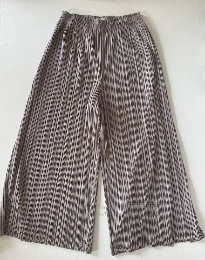 Issey Miyake Issey Miyake Gray Pleated Wide-leg Pants Size 26" / US 2 / IT 38 - 2 Thumbnail