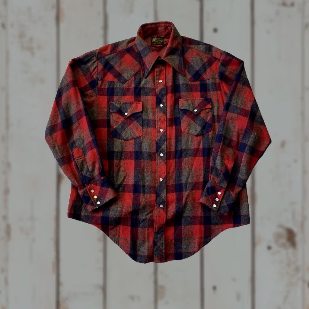 Vintage VINTAGE K-mart Plaid Wool Blend Pearl Snap Flannel Shirt Mens Large Size L Red Button-Up Short description: see pictures for holes Size US L / EU 52-54 / 3 - 1 Thumbnail