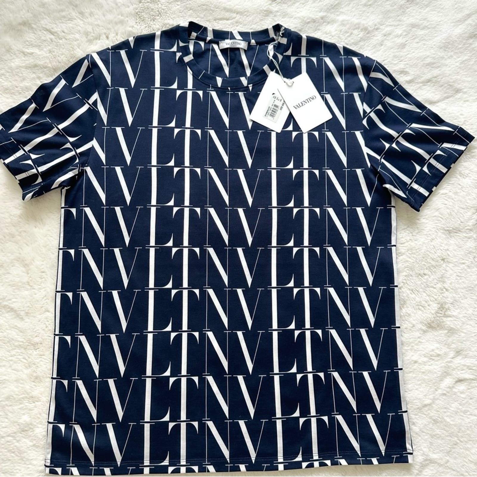 image of Nwt!!! Valentino T-Shirt Size XL Authentic Retail 650$! in Blue, Men's