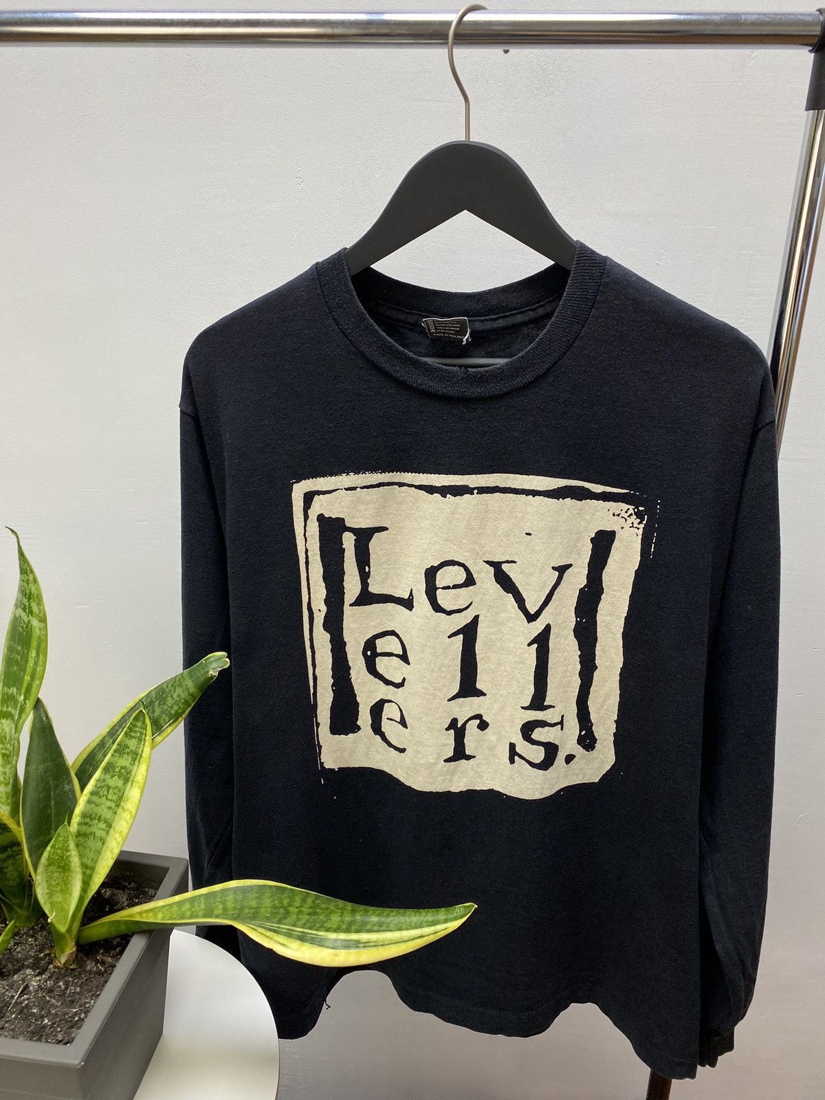 Band Tees Vintage 90's Levellers Black Long Sleeve Shirt Band Tees Men Size US XL / EU 56 / 4 - 5 Thumbnail