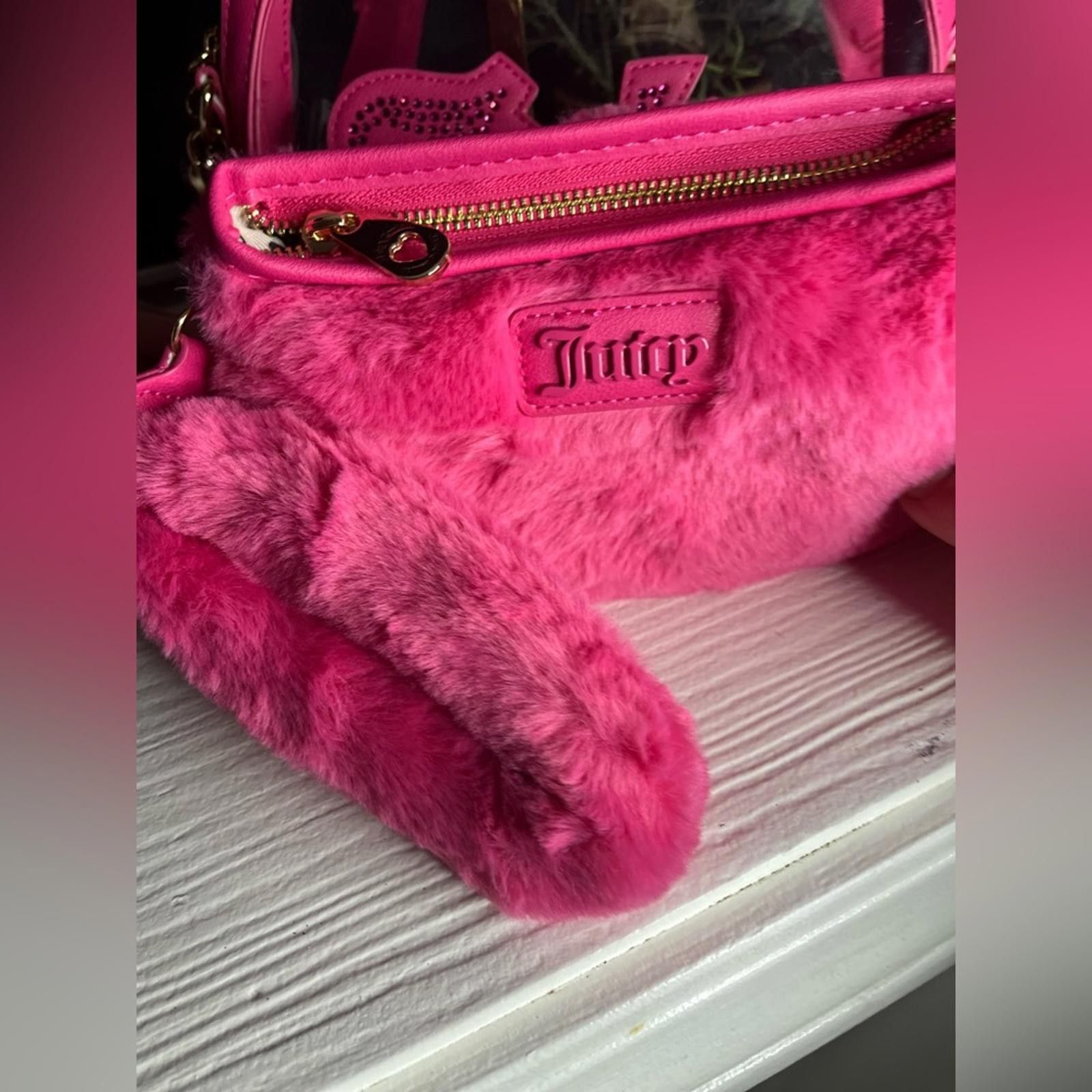Juicy Couture Jeans Juicy Couture 3 Piece Set Dome Bag Wristlet And Wallet NWT Size ONE SIZE - 3 Thumbnail