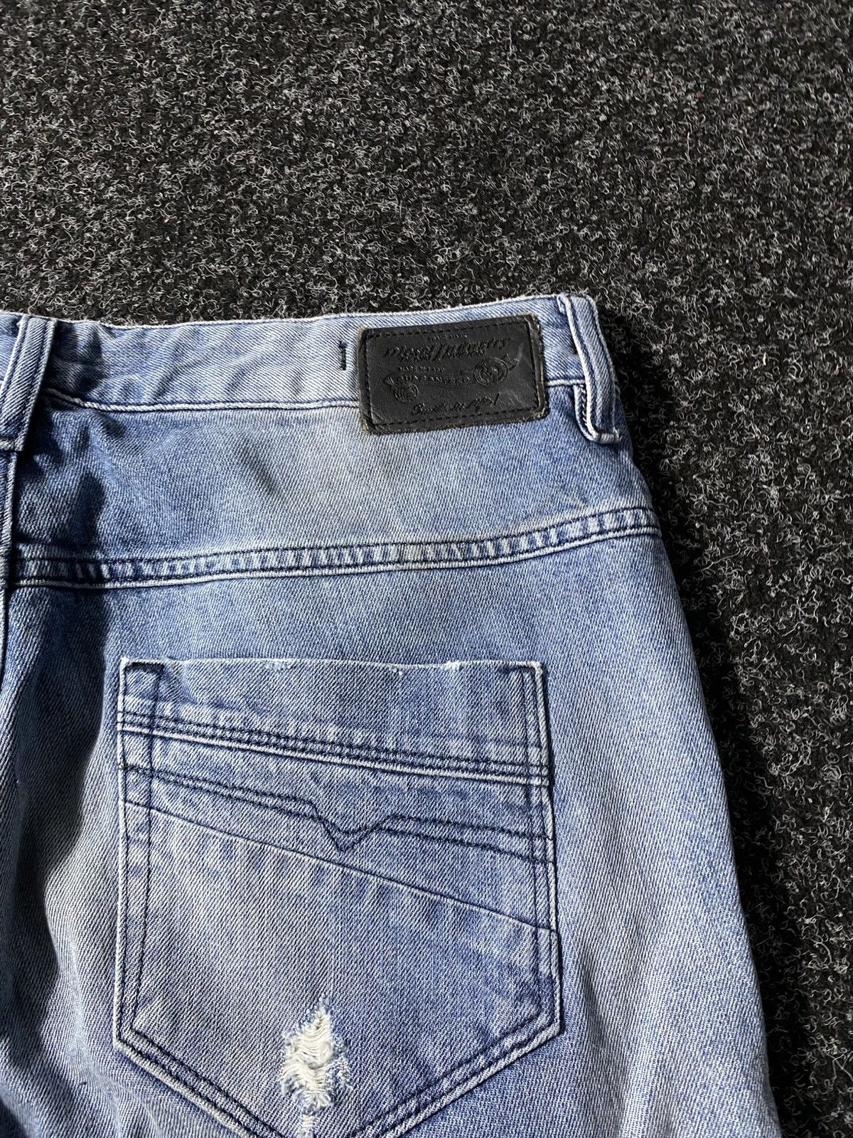 Diesel × If Six Was Nine × Vintage Vintage 90s Y2K Distressed Diesel Industry Jeans baggy pants Size 27" / US 4 / IT 40 - 15 Thumbnail
