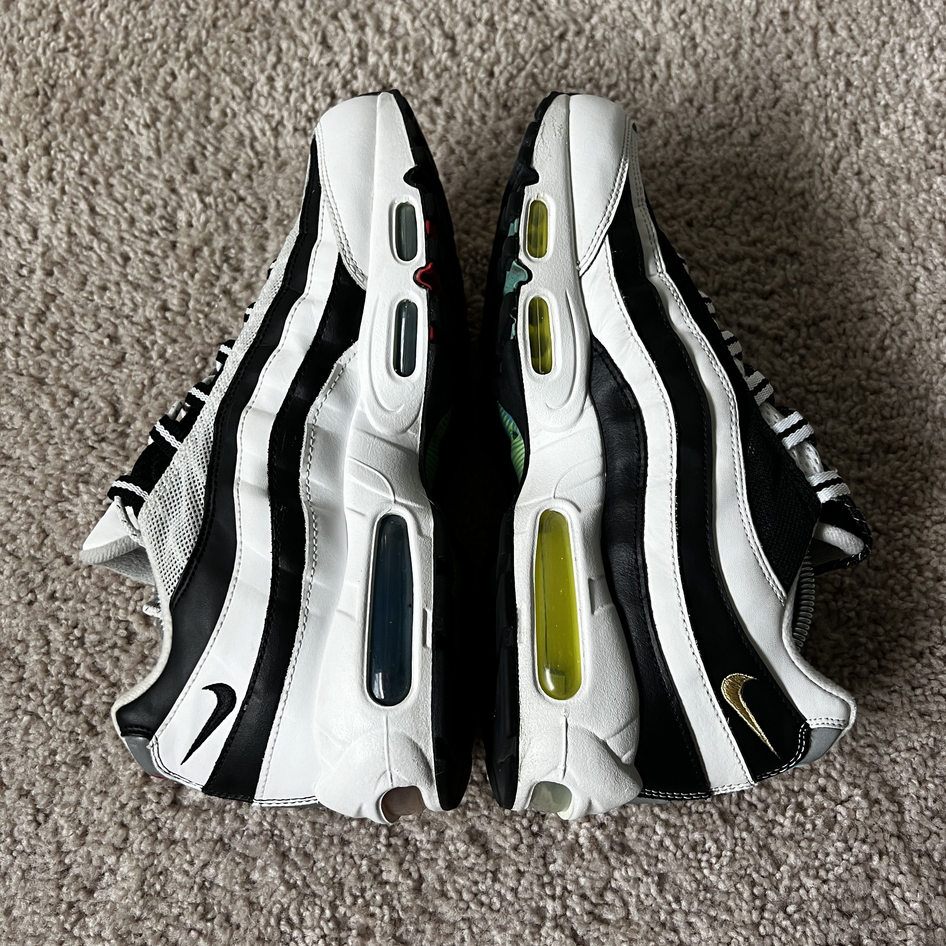 Nike Nike Men's Air Max 95 QS Greedy 2.0 (2020) Size US 9 / EU 42 - 7 Thumbnail