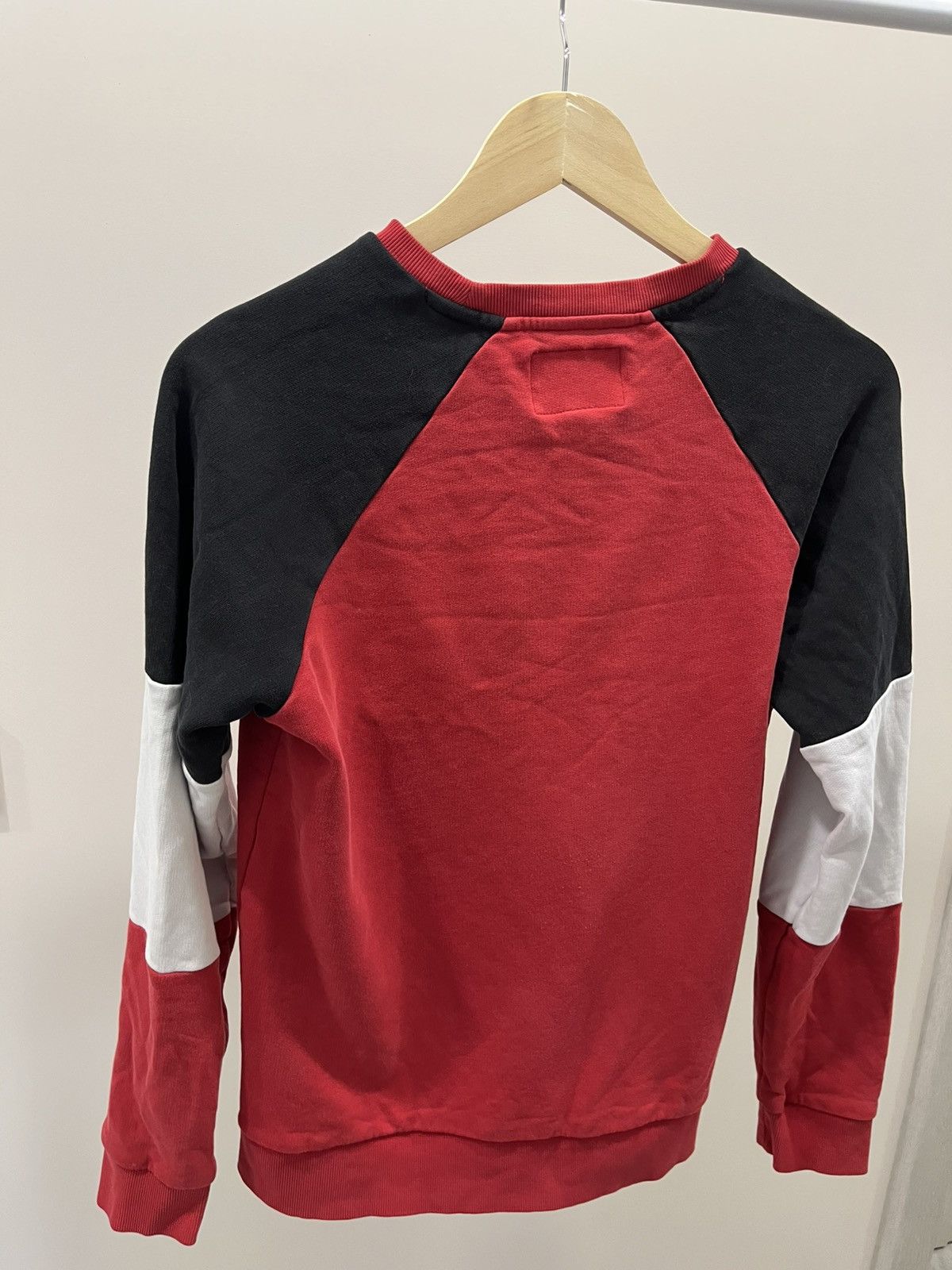 Guess Guess Sweatshirt 2000s Size US XS / EU 42 / 0 - 3 Thumbnail