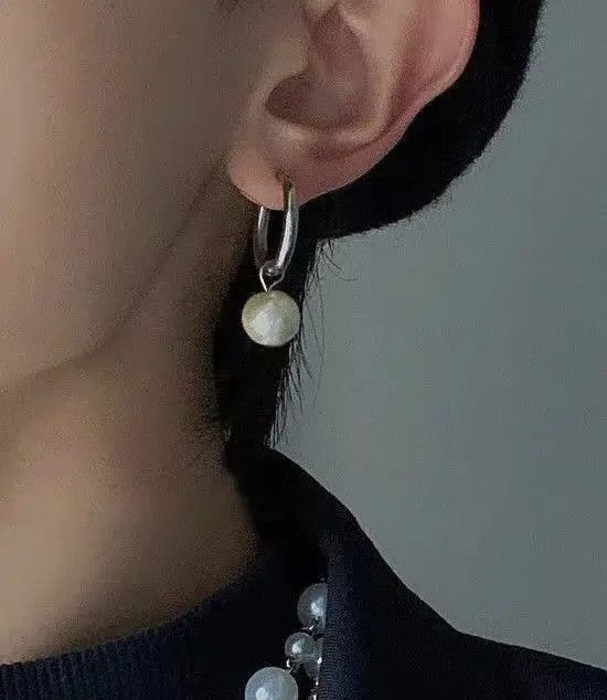 Japanese Brand Misaki x Maki Punk Circle Round Pearl Hoop Earring Size ONE SIZE - 6 Thumbnail