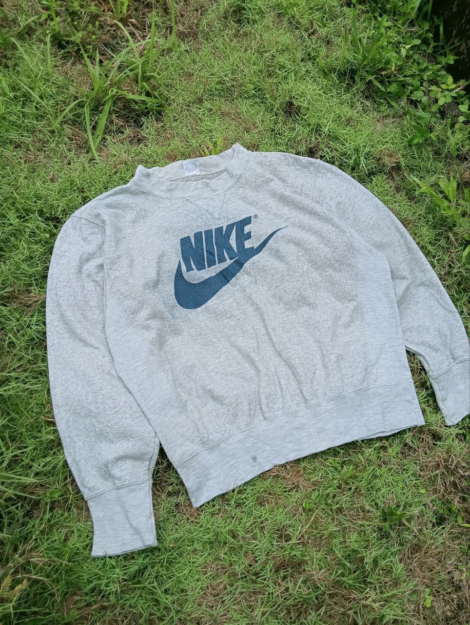 Nike VINTAGE NIKE SWOOSH BIG LOGO CREWNECK Size US L / EU 52-54 / 3 - 3 Thumbnail