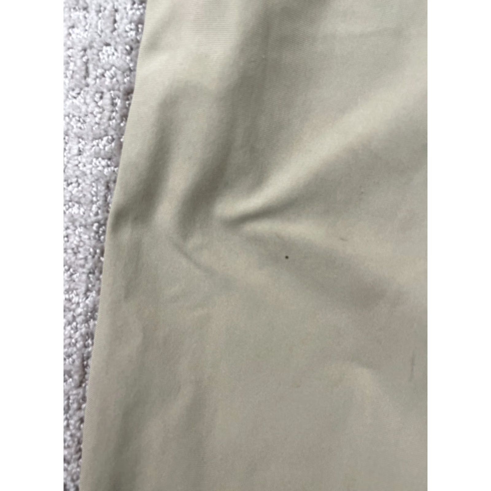 Lululemon Lululemon Pants Mens 28x31 Classic Fit Warpstreme Beige Chino 5-Pocket Logo Regular Mens Size US 28 / EU 44 - 3 Thumbnail