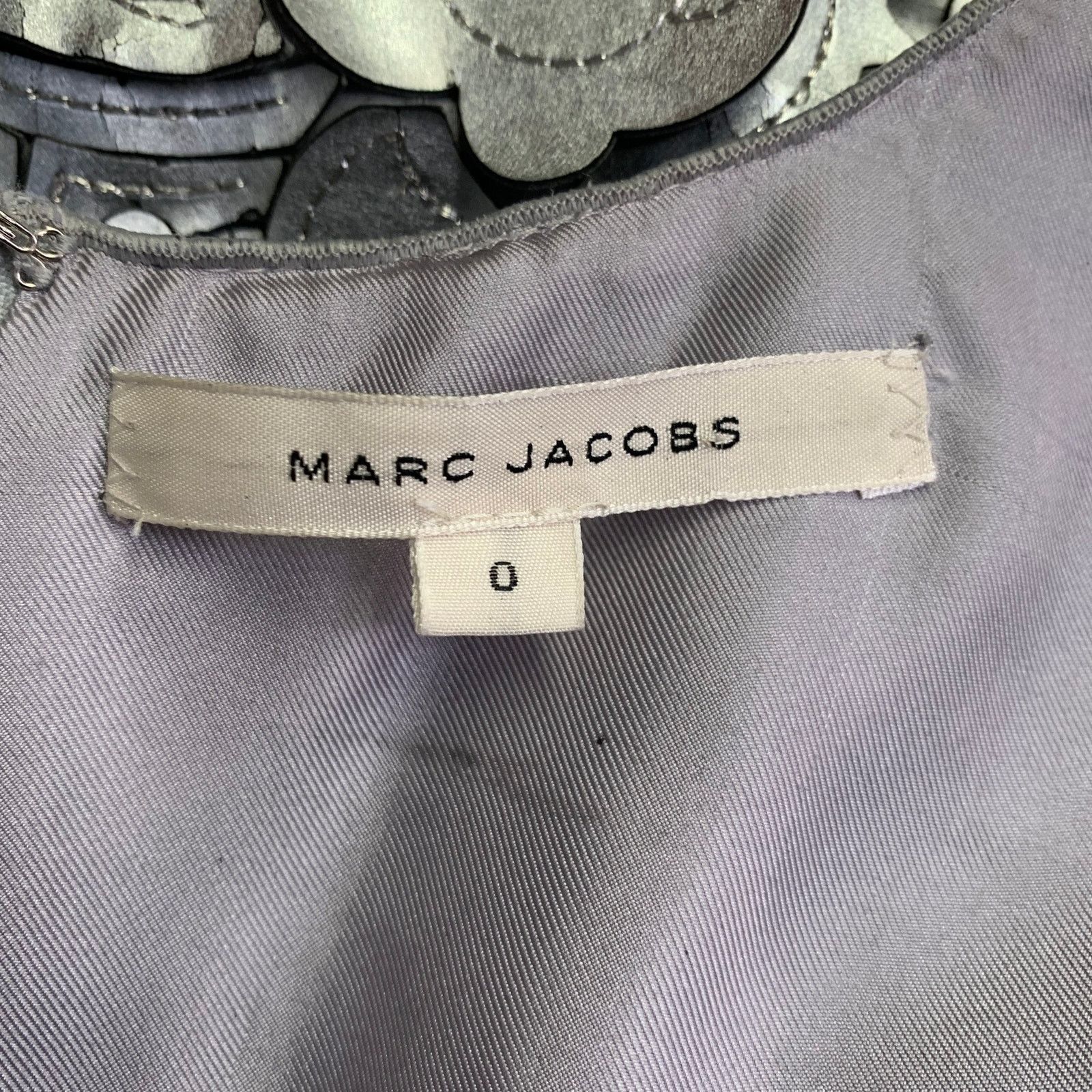 Marc Jacobs Silver Grey Leather Floral Cut Out Sleeveless Dress Top Size XS / US 0-2 / IT 36-38 - 12 Thumbnail
