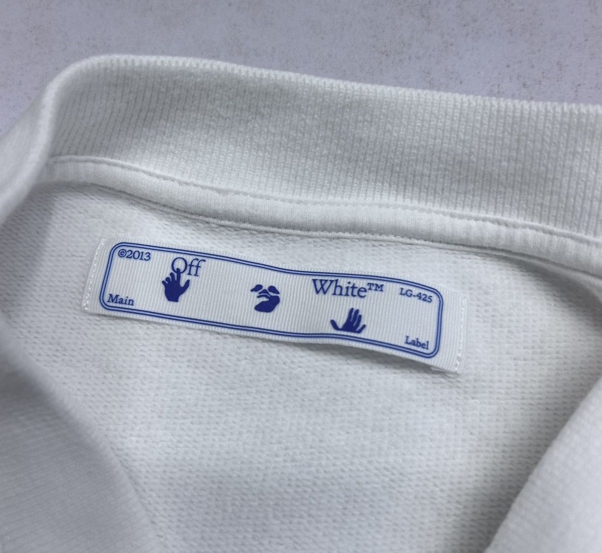 Off-White Off-White FW20 Caravaggio Angel Slim Crewneck Size US L / EU 52-54 / 3 - 3 Thumbnail