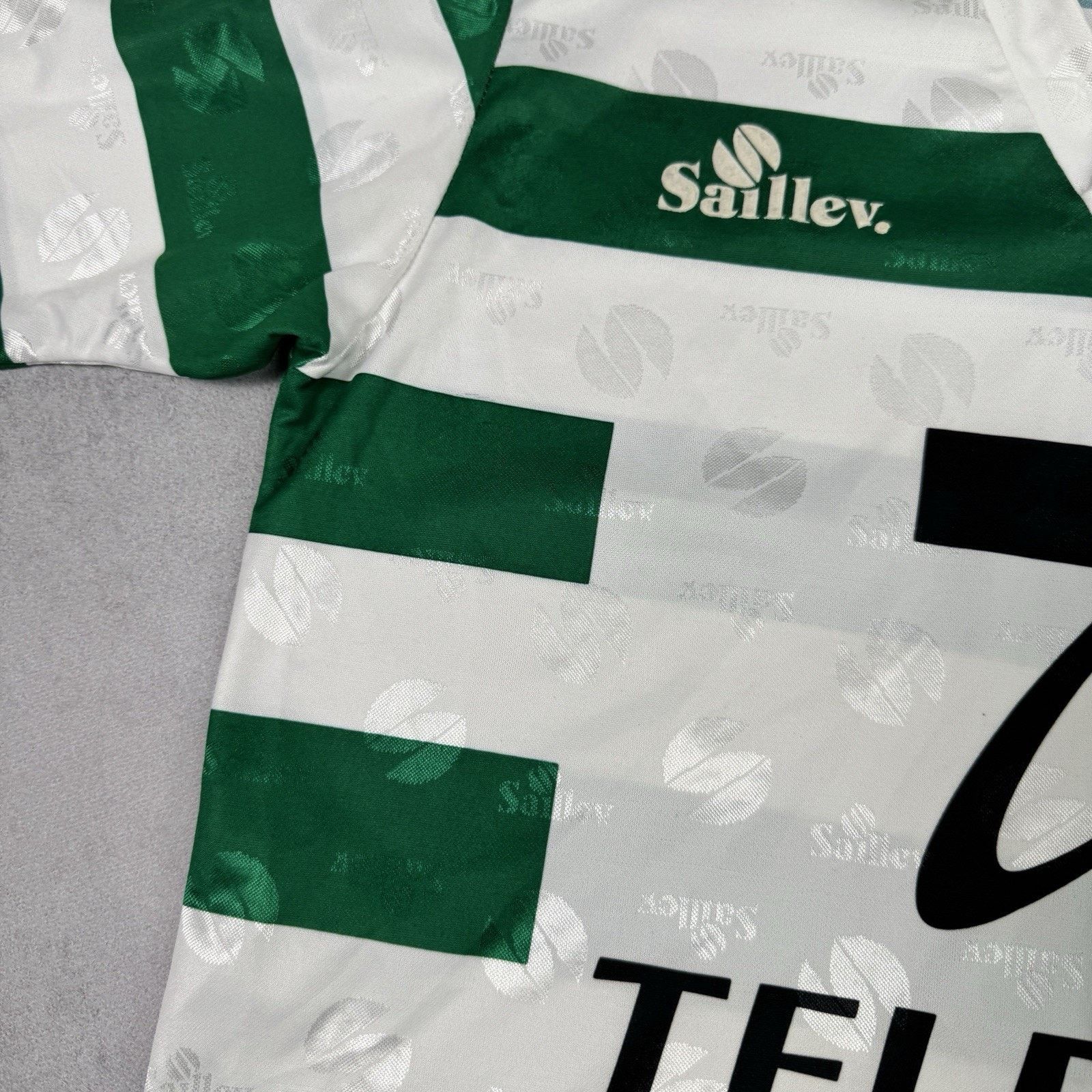 Vintage 1995-1996 Sporting Lisbon Saillev Home Soccer Jersey Size US XL / EU 56 / 4 - 7 Thumbnail