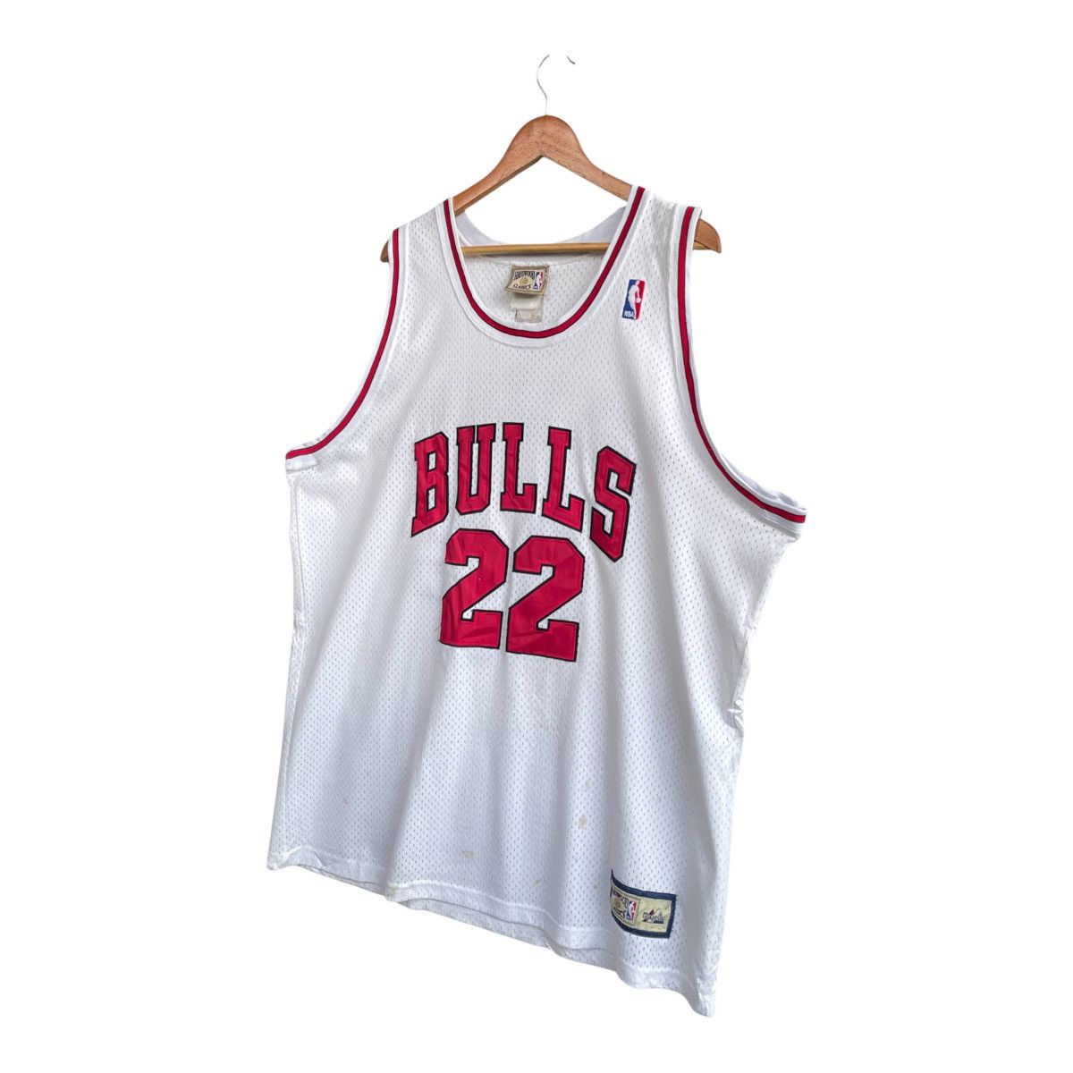Majestic × NBA × Vintage VTG Bulls 22 Williams Hardwood Classic NBA Majestic Jersey Size US XL / EU 56 / 4 - 2 Thumbnail