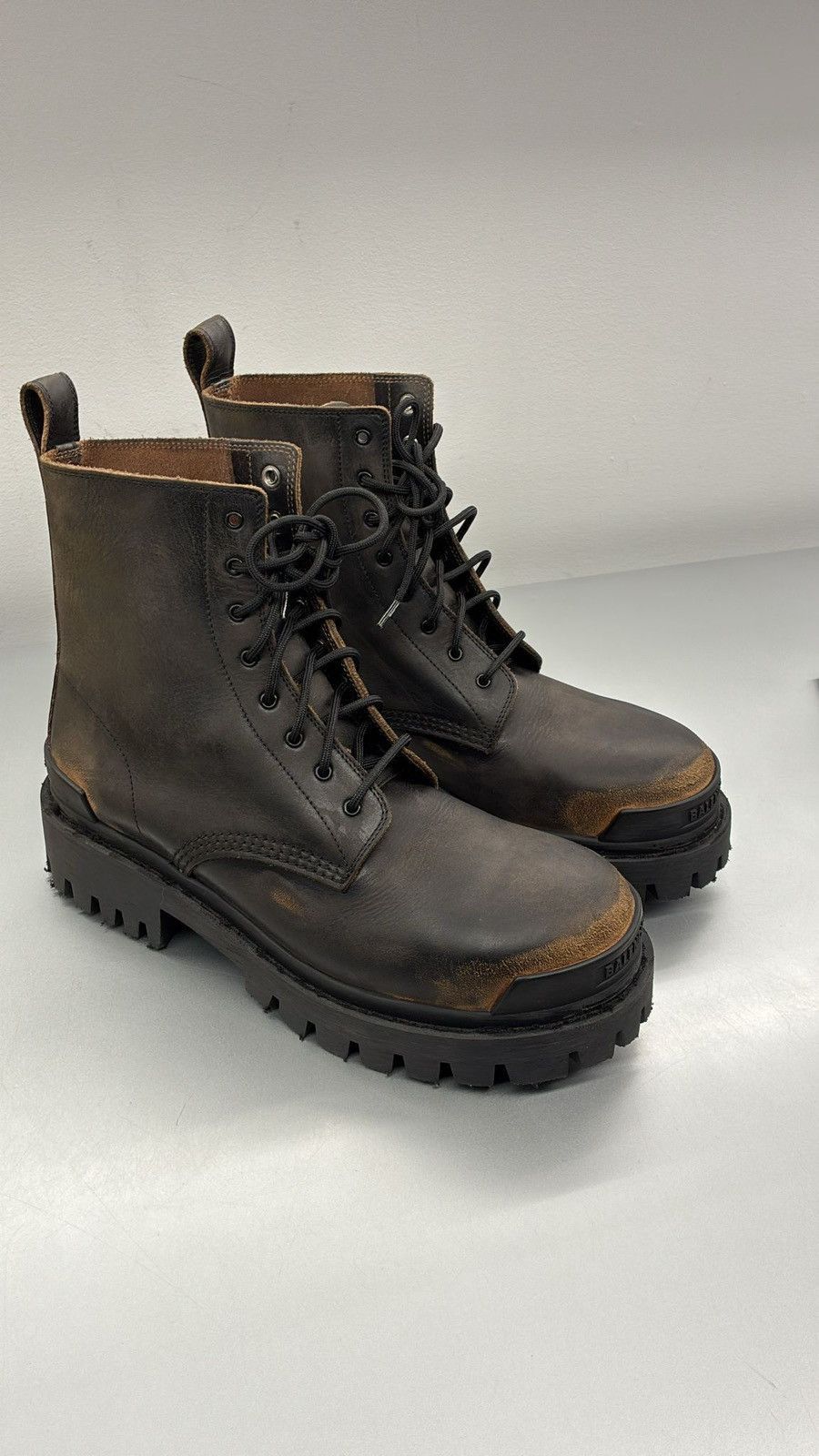 Balenciaga WORN OUT Strike Boot in Black Size US 7 / EU 40 - 1 Thumbnail