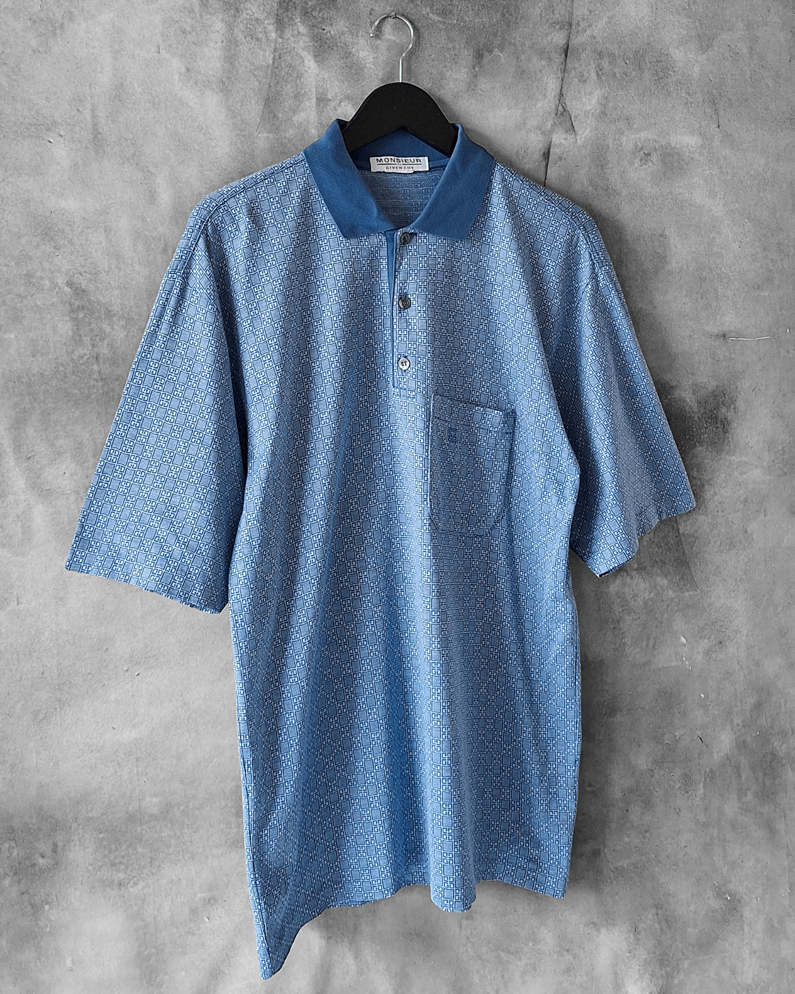 Givenchy Vintage Givenchy Monogram Polo Shirt Size US L / EU 52-54 / 3 - 3 Thumbnail