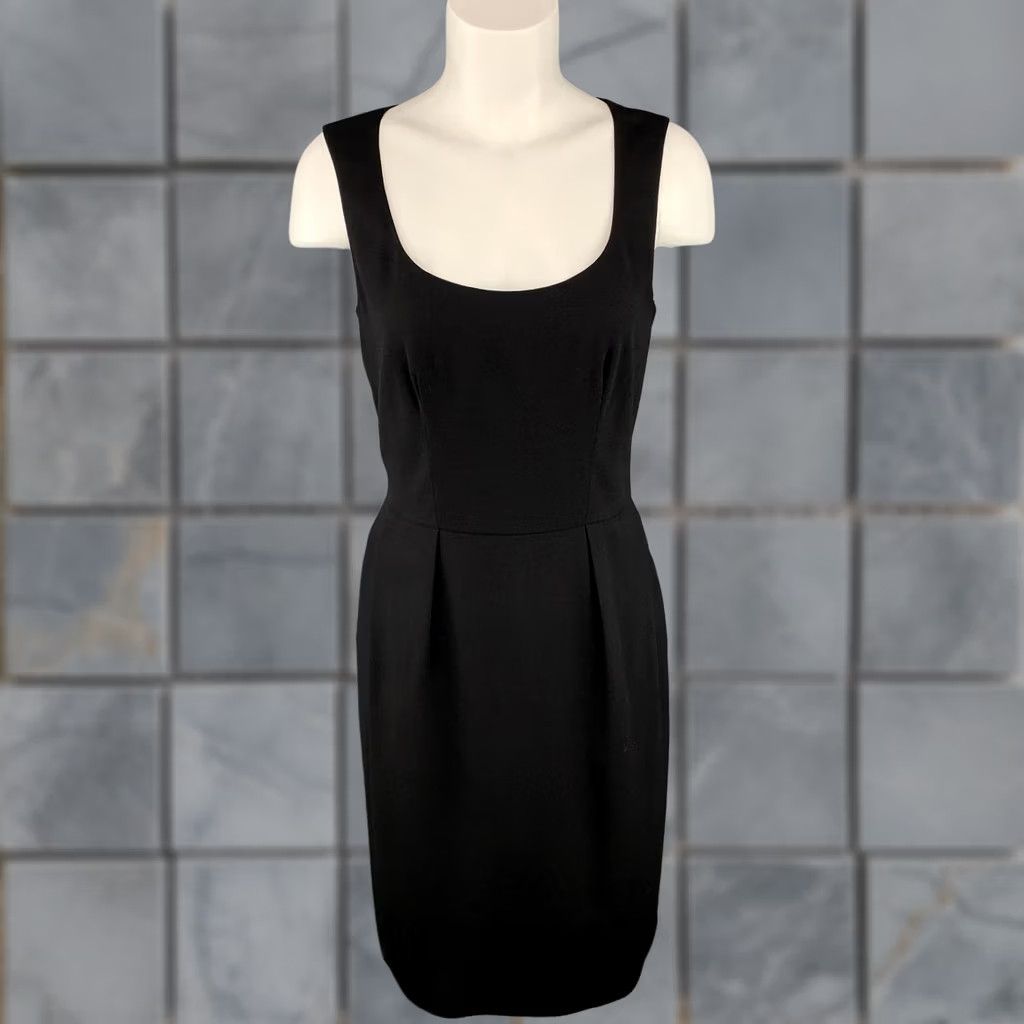 Yves Saint Laurent YVES SAINT LAURENT Size 6 Black Wool Blend Shift Dress Size M / US 6-8 / IT 42-44 - 1 Thumbnail