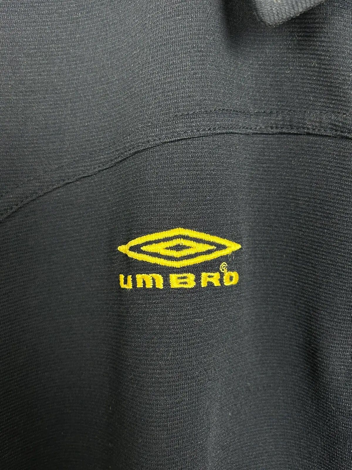 Vintage 00s Vintage Umbro Sweden SVFF Soccer Training Zip Polo Shirt Size US XL / EU 56 / 4 - 4 Thumbnail
