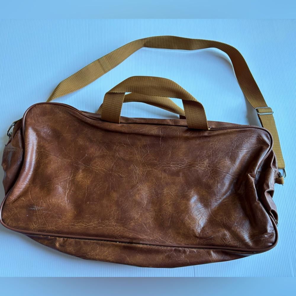 Designer Vintage Racquetball Leather Bag Size ONE SIZE - 2 Thumbnail
