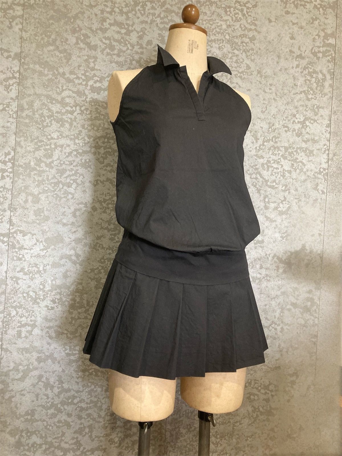 Japanese Brand 2000s Runway Black Sleeveless Collar Top Y2K Size S / US 4 / IT 40 - 2 Thumbnail