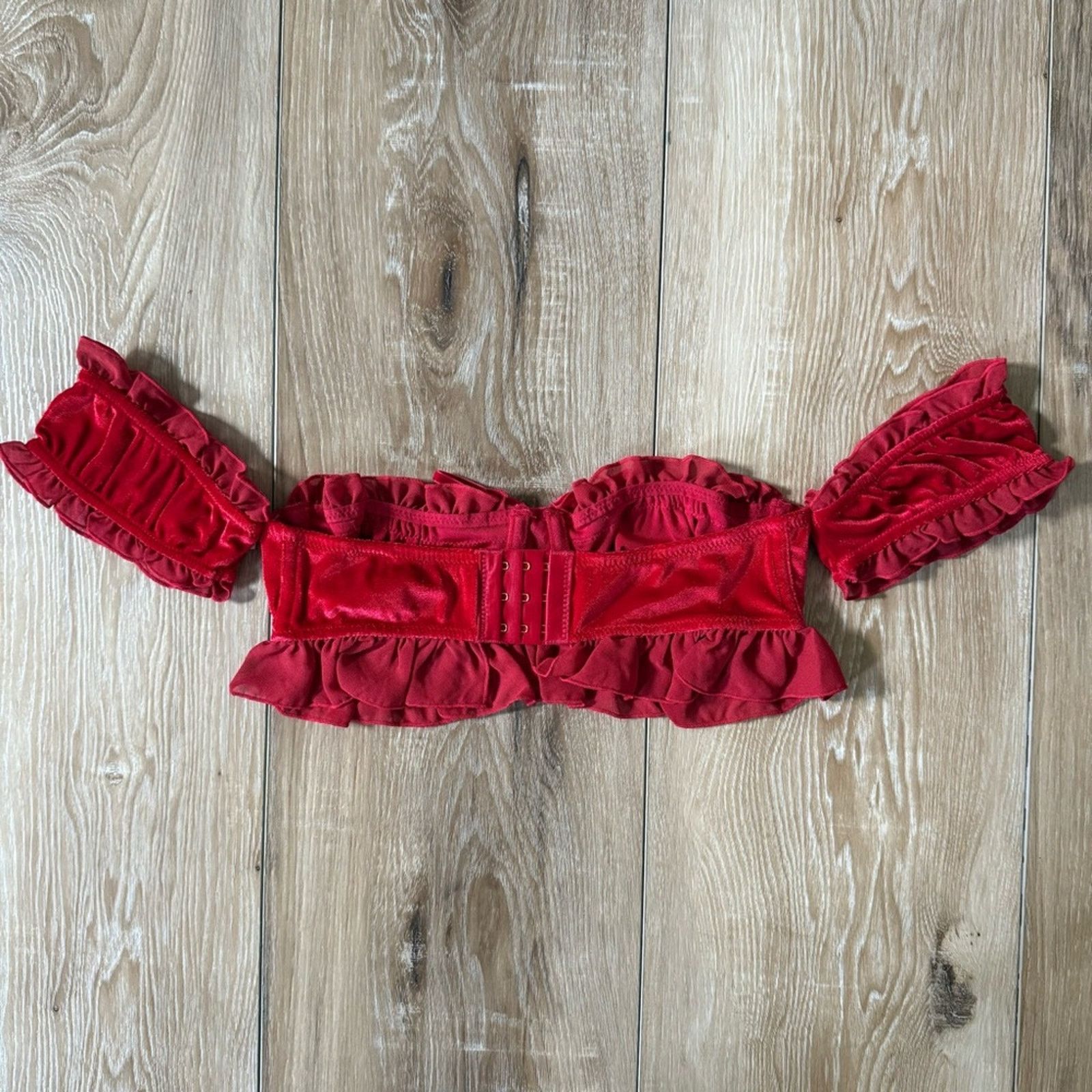Urban Outfitters Urban Outfitters Out From Under Velvet & Ruffle Bra Top M Size M / US 6-8 / IT 42-44 - 3 Thumbnail