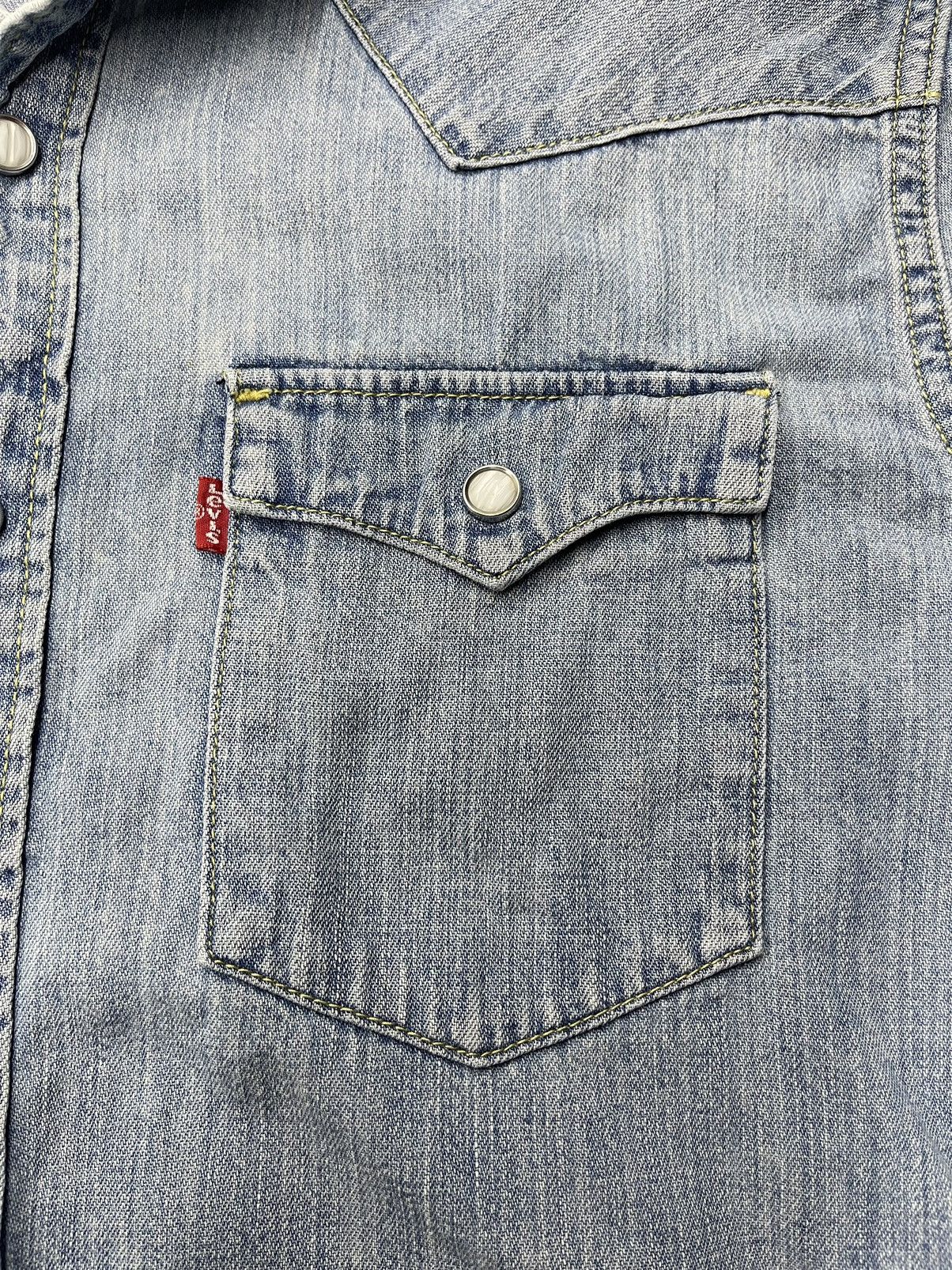 Levi's Vintage Levis Strauss Denim Shirt Blue Y2K USA Size M Size US M / EU 48-50 / 2 - 5 Thumbnail