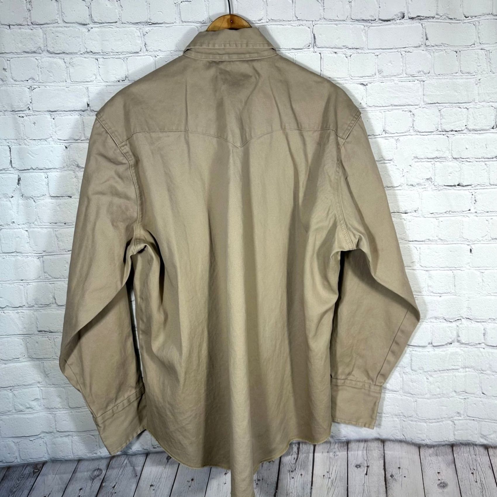 Wrangler Wrangler Mens Tan Khaki Western Pearl Snap Long Sleeve Work Shirt XL Size US XL / EU 56 / 4 - 4 Thumbnail