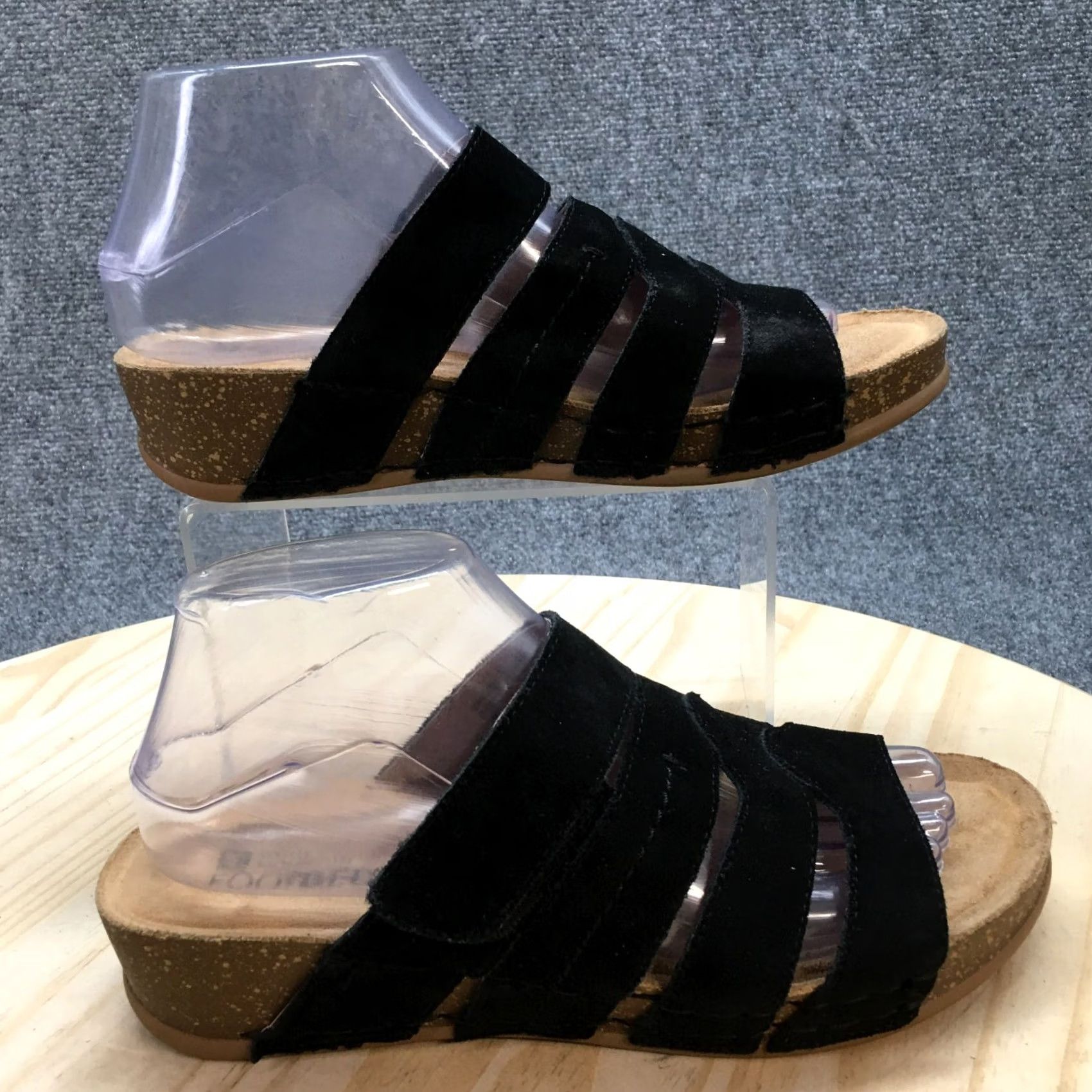 Vintage White Mountain Sandals Womens 8 M Fame Strappy Slides Black Leather Open Toe Sandal Womens 8 M Black Leather Strappy Slides Visibility Size US 8 / IT 38 - 2 Thumbnail