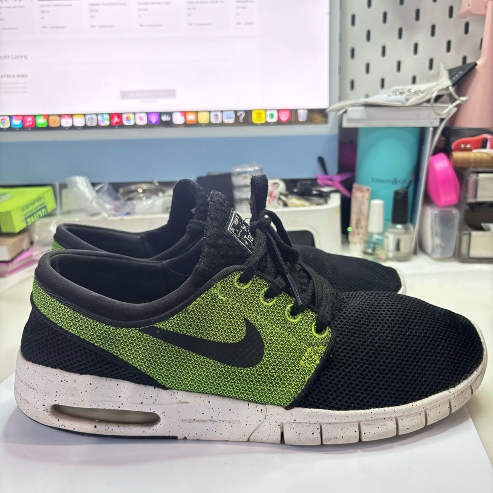 Nike NIKE SB Stefan Janoski Max Black Volt Sneakers Black/Lemon Size US 8.5 / EU 41-42 - 4 Thumbnail