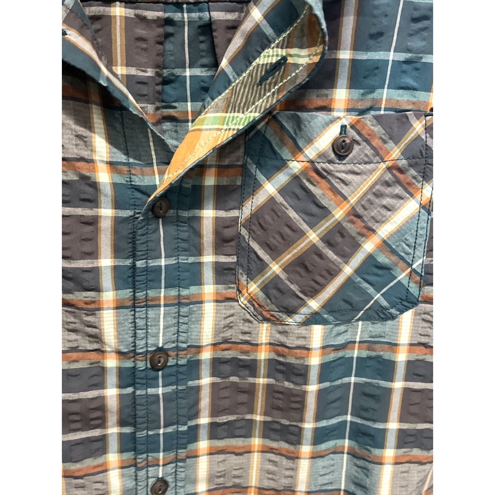The North Face Green Plaid Short Sleeve Dri-Fit Button Down Size Large