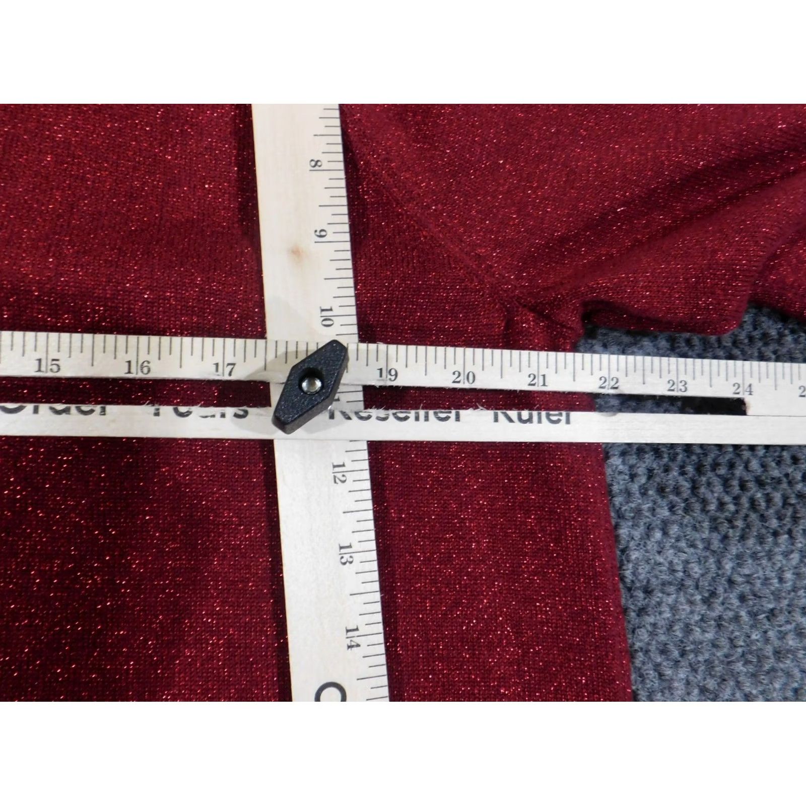 Vintage Alfred Dunner Sweater XL Red Beaded Embellishments Womens Stretch Knit Raglan Sleeve V-Neck Pullover Knit Size XL / US 12-14 / IT 48-50 - 6 Thumbnail