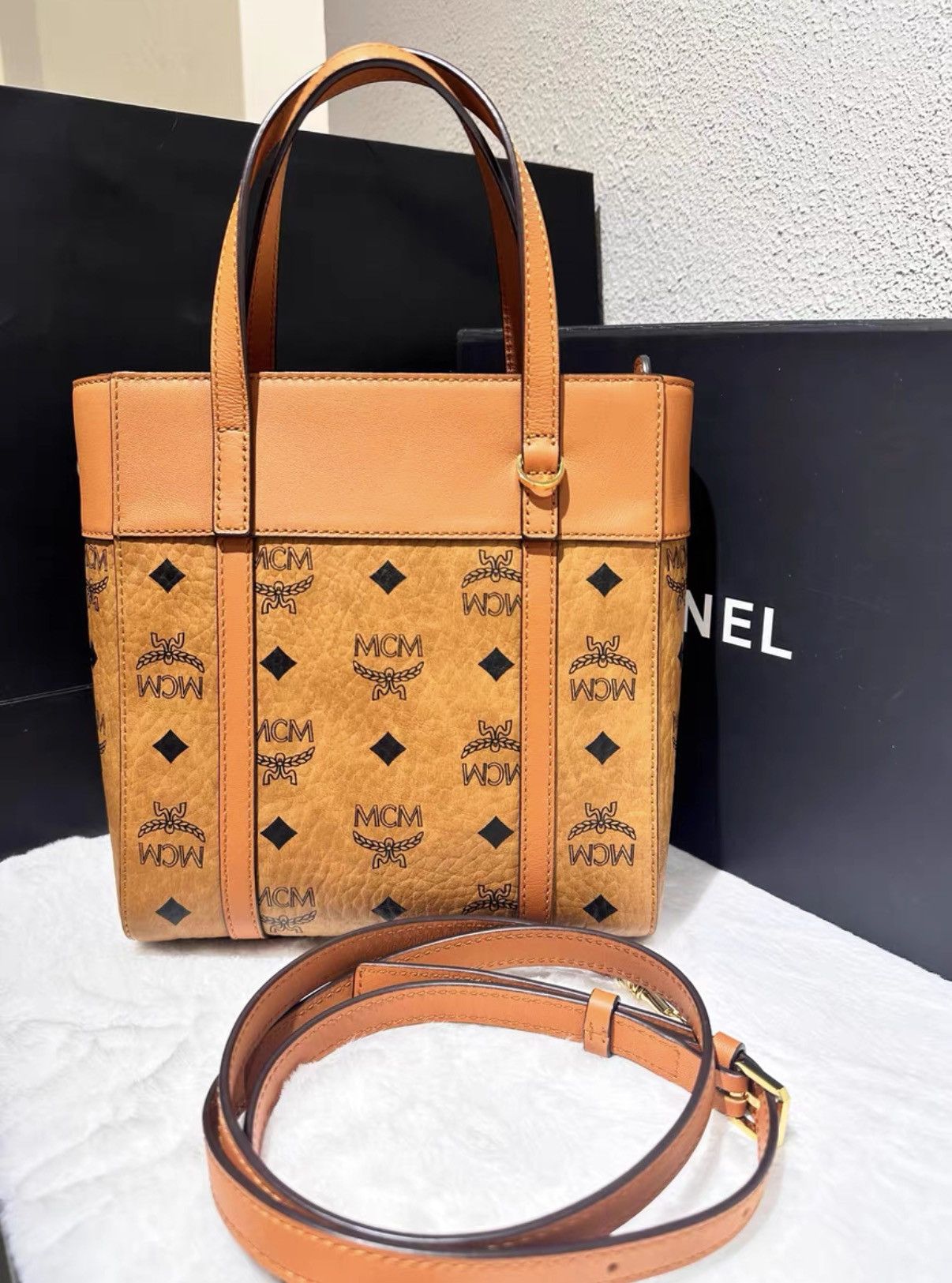 MCM MCM new cognac basket tote bag J38 Size ONE SIZE - 1 Thumbnail