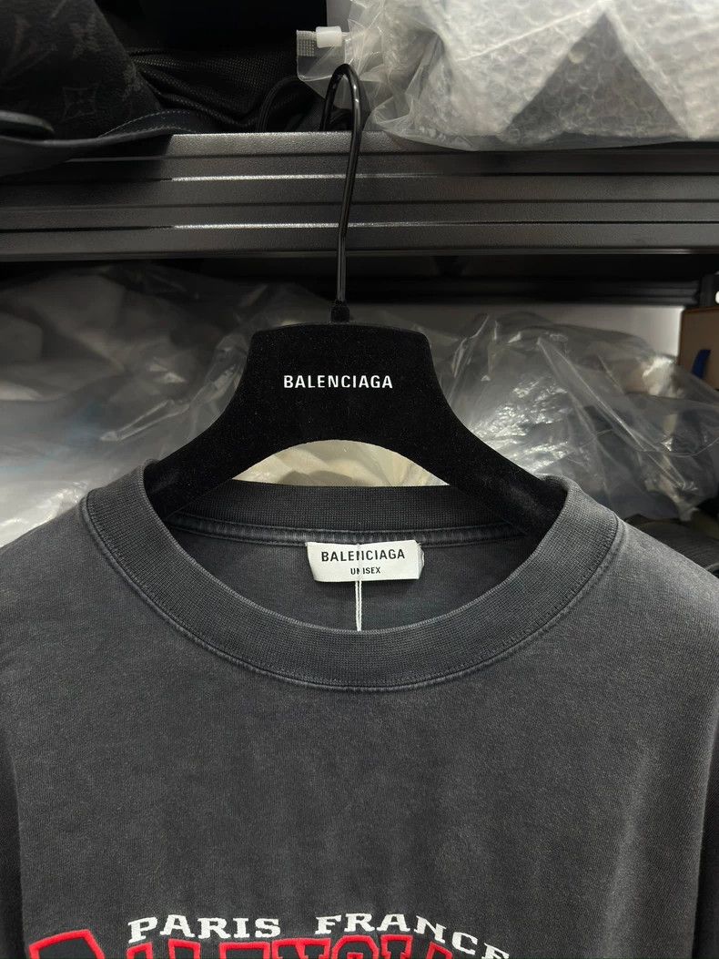 Balenciaga Balenciaga Bat Logo Short Sleeve Size US L / EU 52-54 / 3 - 3 Thumbnail