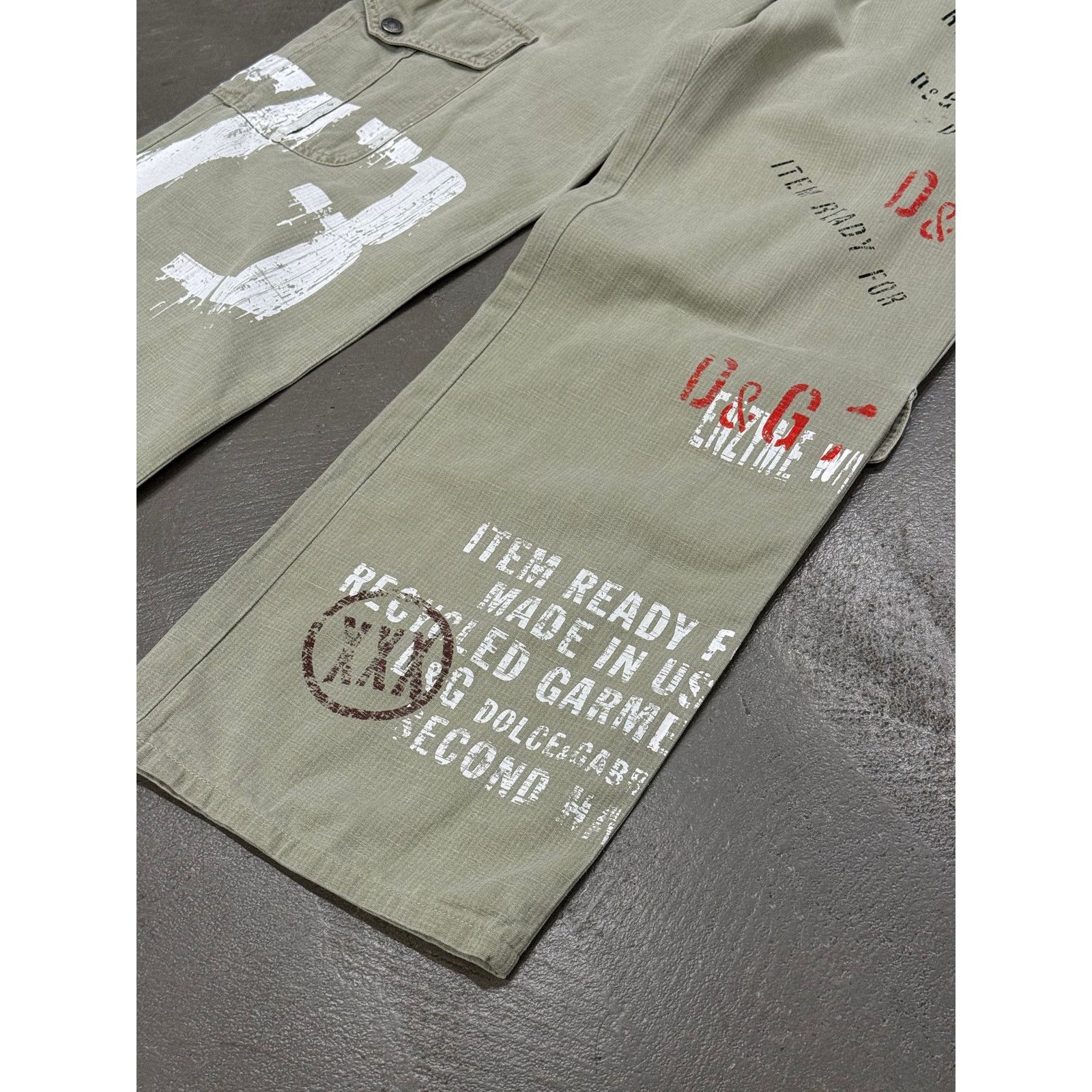Dolce & Gabbana S/S 2005 Dolce & Gabbana “Recycled Garment” cargo pants Size US 36 / EU 52 - 5 Thumbnail
