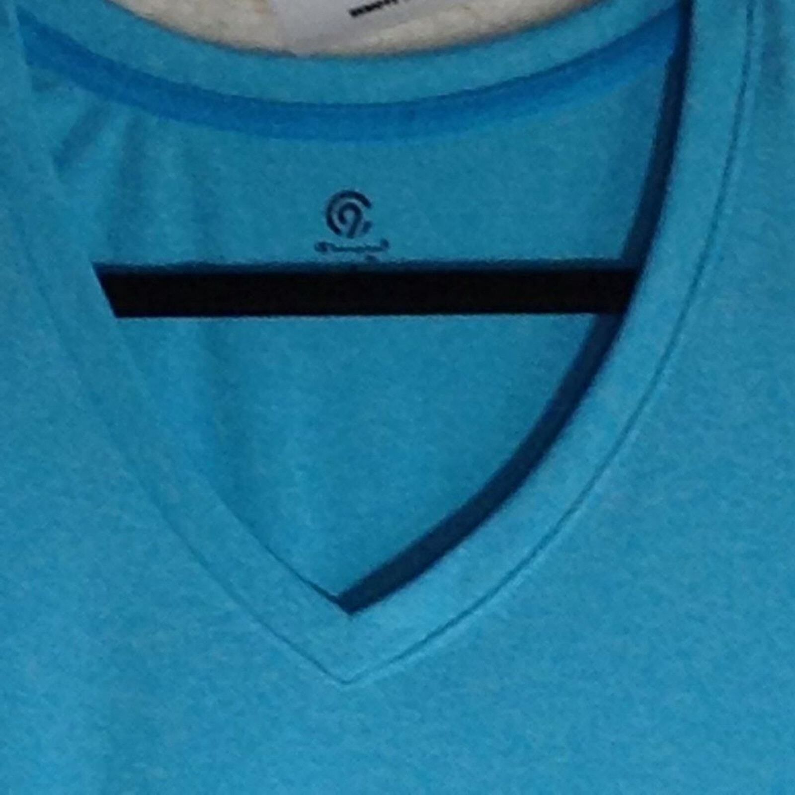Champion C9 Champion Powerblend Blue V-Neck Shirt SZ Small Short Sleeve Athleisure Sporty Size US S / EU 44-46 / 1 - 7 Thumbnail