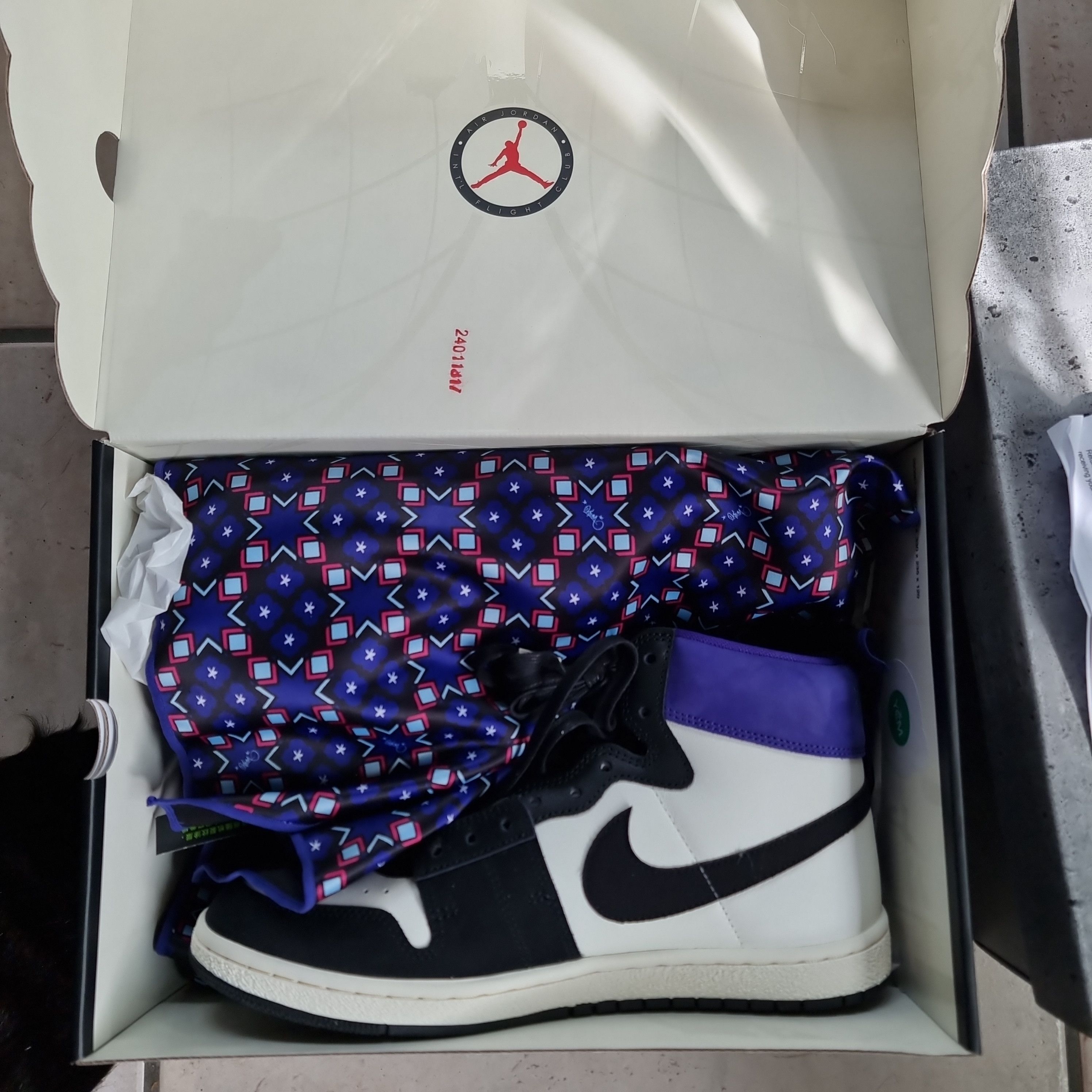 Jordan Brand Nike Jordan Air Ship PE SP Opium Size US 10 / EU 43 - 2 Thumbnail