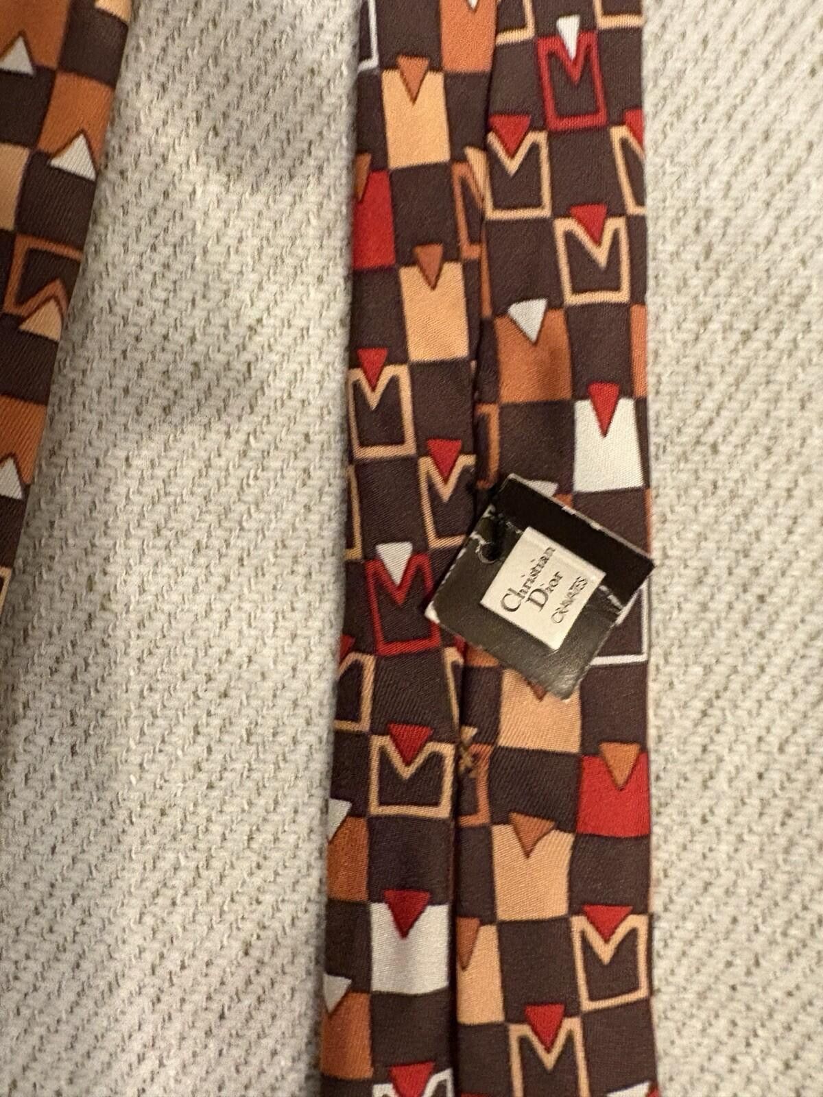 Dior VTG Christian Dior Tie 100% Silk Gorgeous 55” x 4” France Size ONE SIZE - 2 Thumbnail