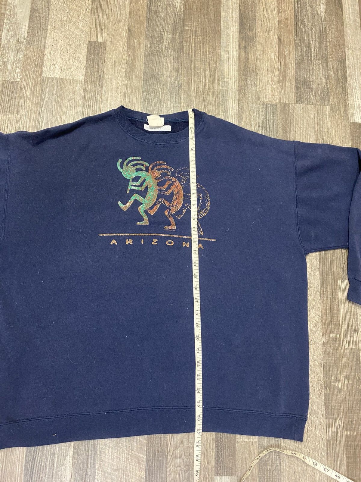 Vintage 90’s 1997 Arizona Aztec Crewneck Sweatshirt Boxy Sun Faded Size US XL / EU 56 / 4 - 7 Thumbnail