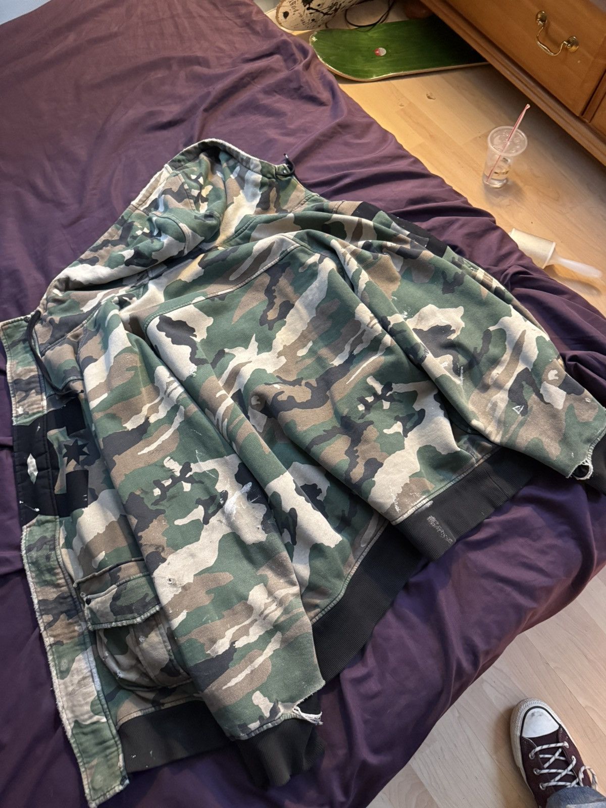 DC Dc skateboarding hoodie camo mens large Size US L / EU 52-54 / 3 - 4 Thumbnail
