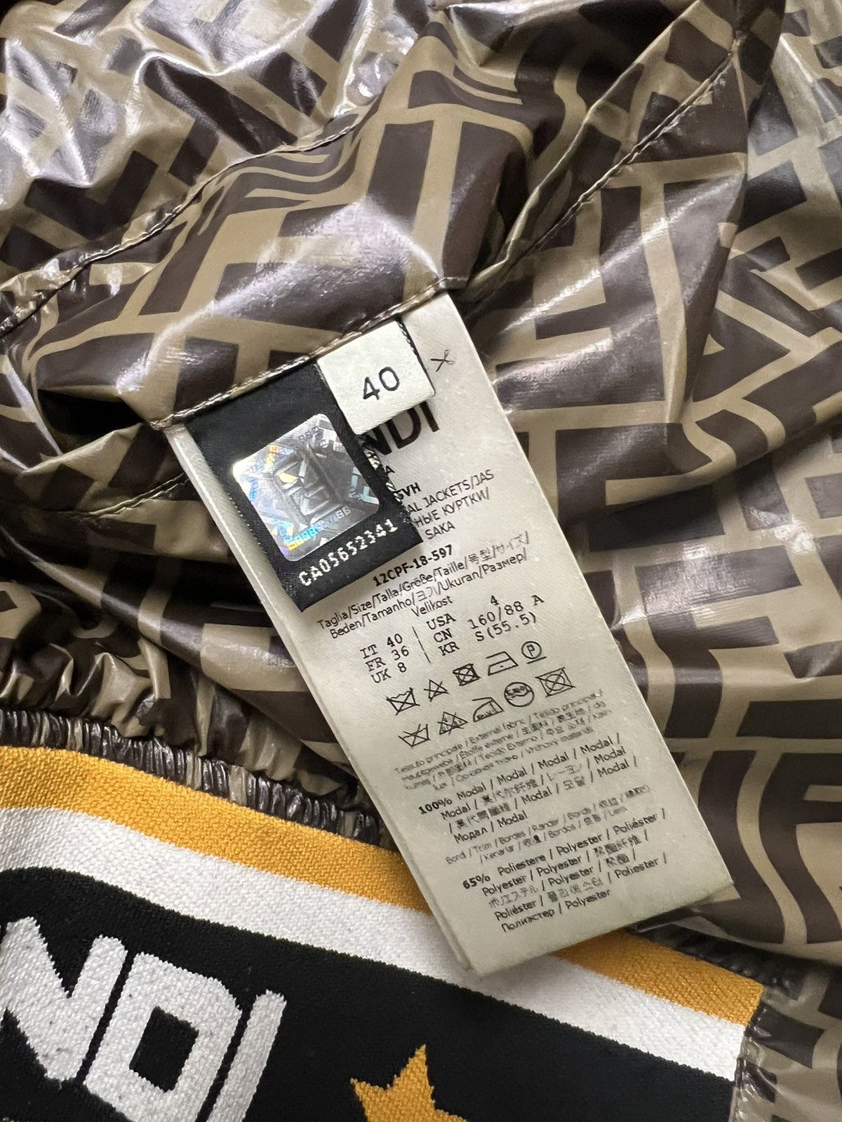 Fendi × Fila Fendi x fila reversible jacket size 40 / S pre-owned Size US S / EU 44-46 / 1 - 6 Thumbnail