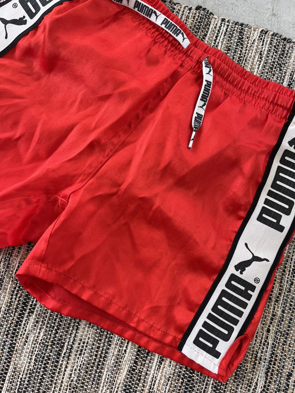 Puma × Vintage 00s Vintage Puma Nylon Short Red Boxer Y2K rare Size 24" / US 00 / IT 34 - 6 Thumbnail