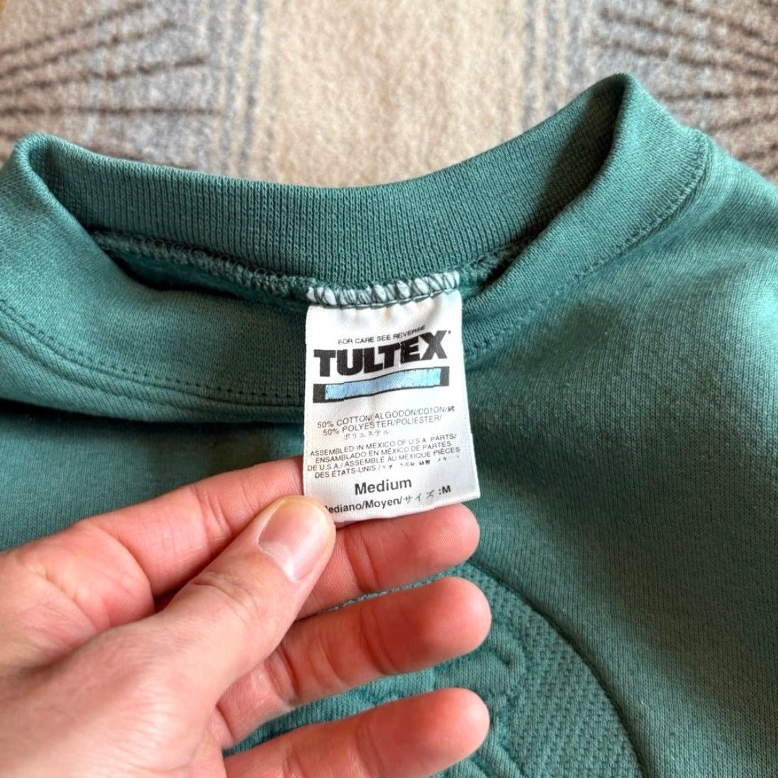 Tultex VINTAGE Busch Gardens Embroidered Crewneck Sweatshirt Size M Tiger Green Tultex Sweatshirt Mens 90s Animals Crew Neck Size US M / EU 48-50 / 2 - 2 Thumbnail