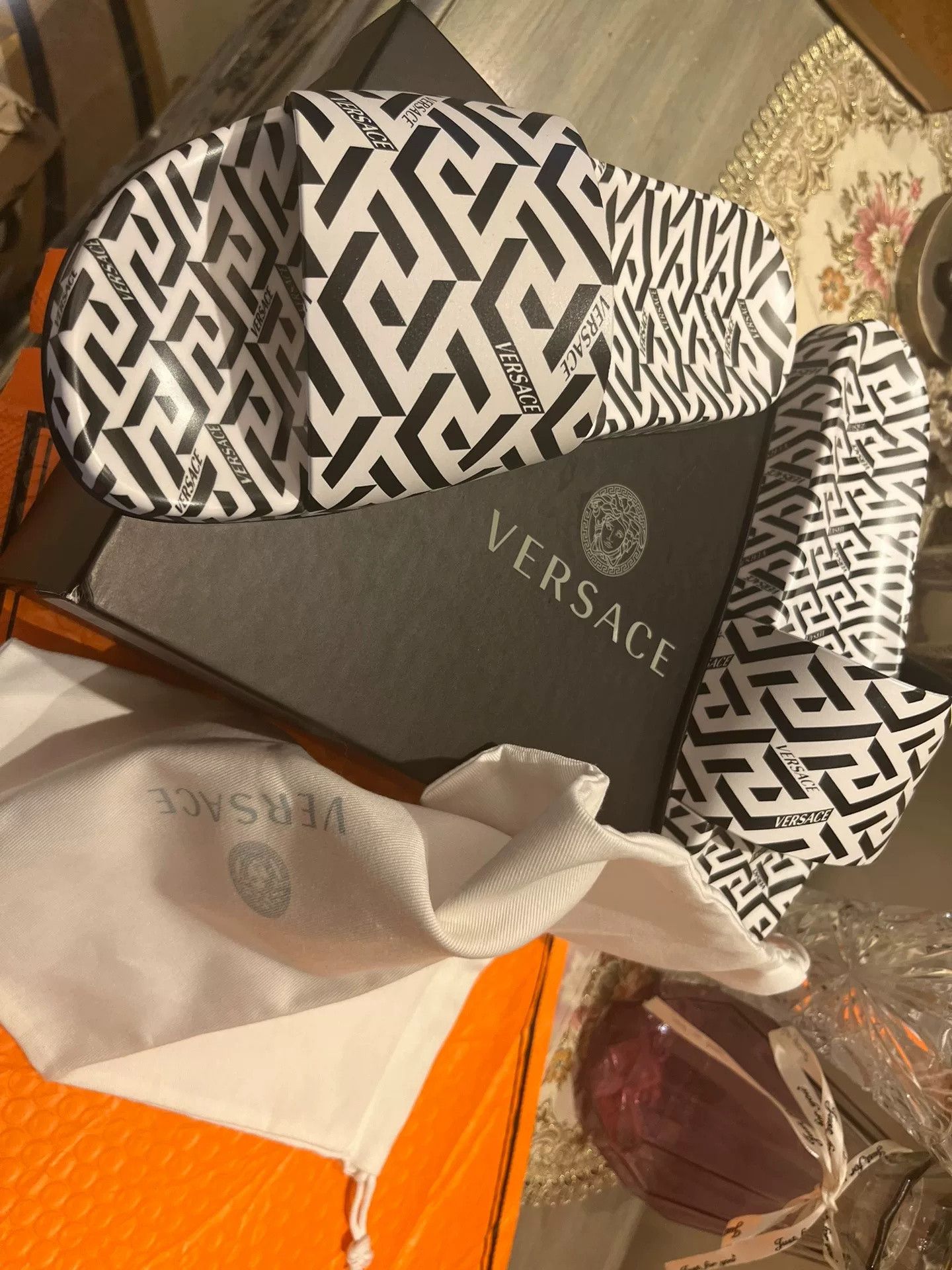 Versace Versace Greta Printed Slippers Size US 7 / EU 40 - 5 Thumbnail