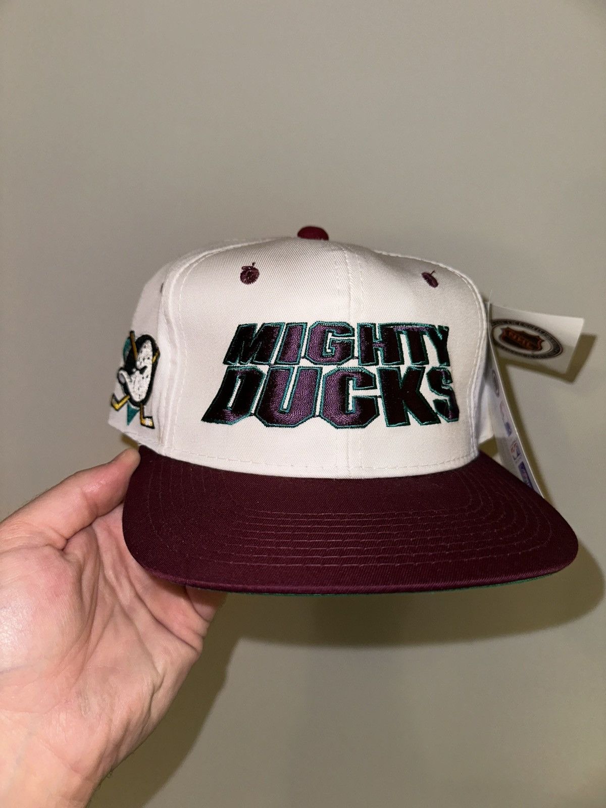 Sports Specialties × Vintage Vintage DS Mighty Ducks Sport Specialties Script Snapback Size ONE SIZE - 2 Thumbnail