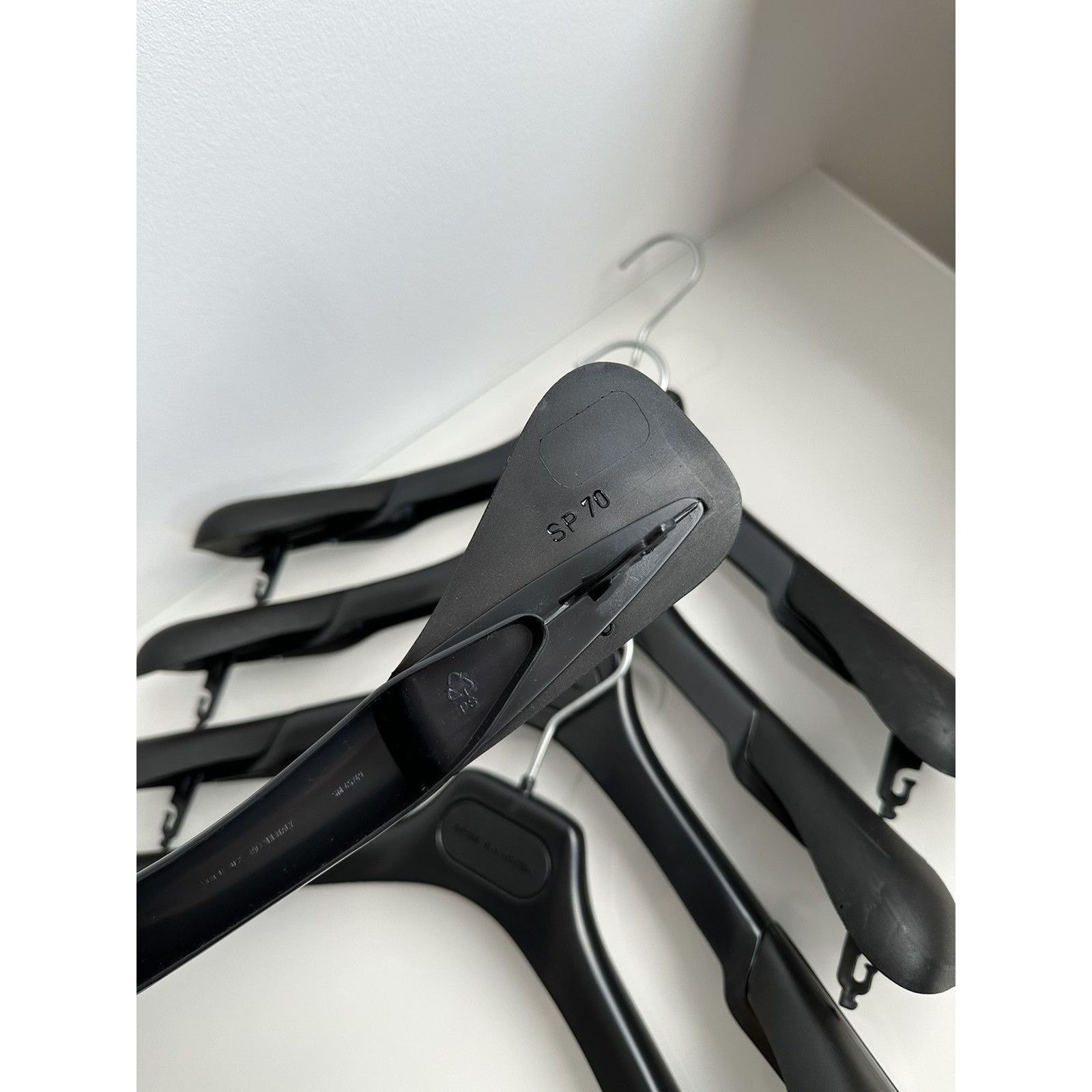 Dries Van Noten Dries van noten premium made in italy black hangers Size ONE SIZE - 6 Thumbnail