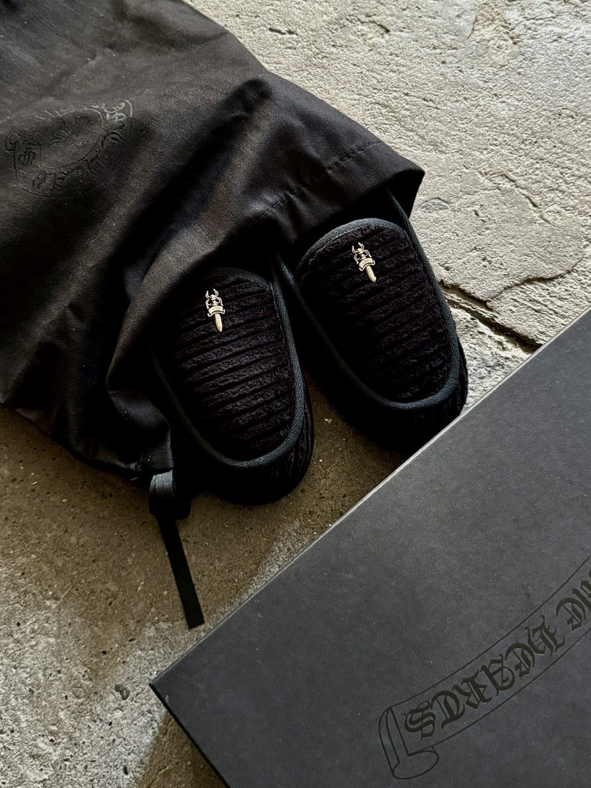 Chrome Hearts Chrome Hearts - Dagger - Corduroy Slip on / Loafers Size US 7 / EU 40 - 19 Thumbnail