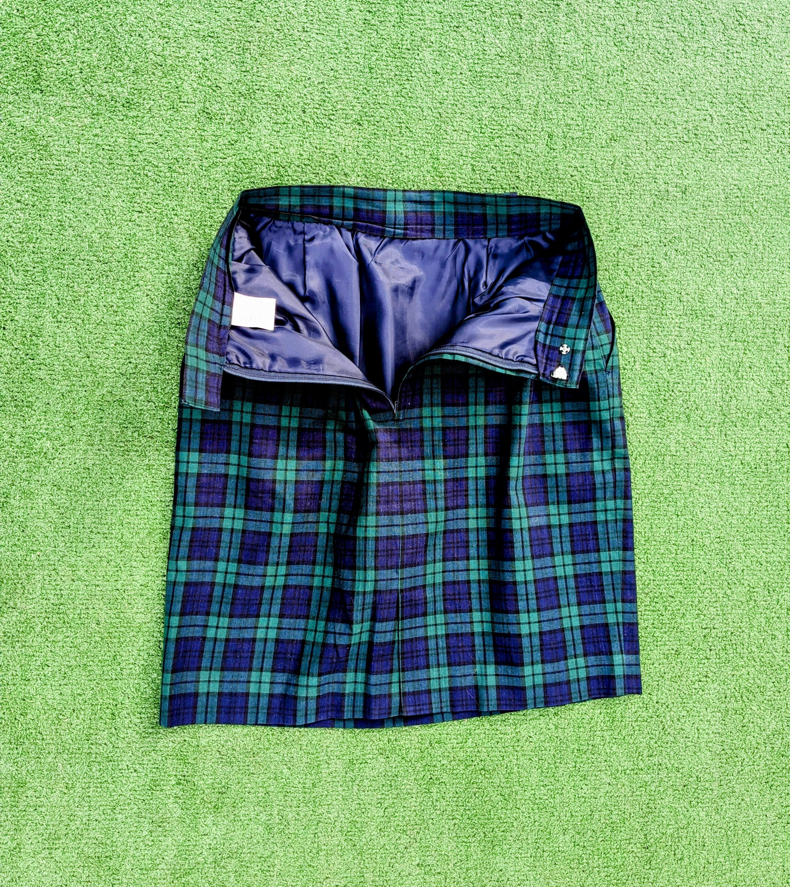 Vintage 1980s VTG Tartan Plaid Petite Tokyo Angel A-Line Skirt EUC Size 26" / US 2 / IT 38 - 6 Thumbnail